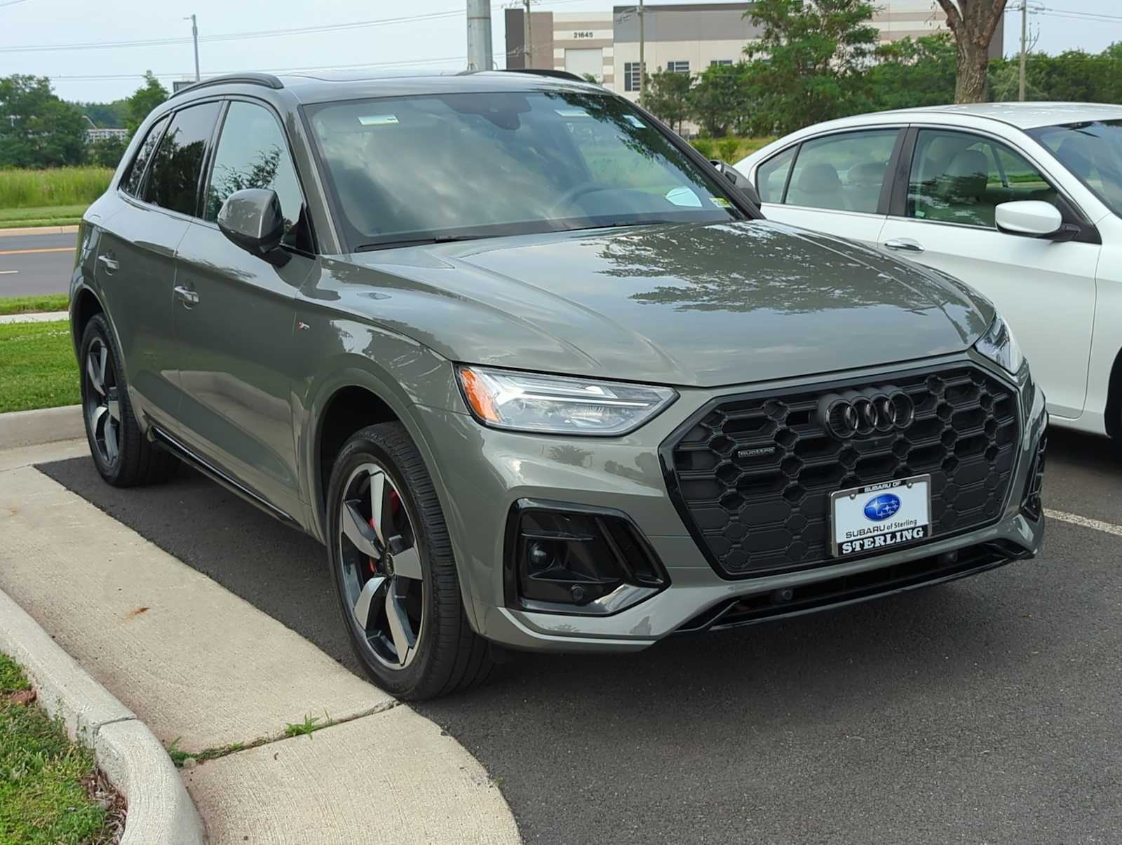 2024 Audi Q5 e Premium Plus 3