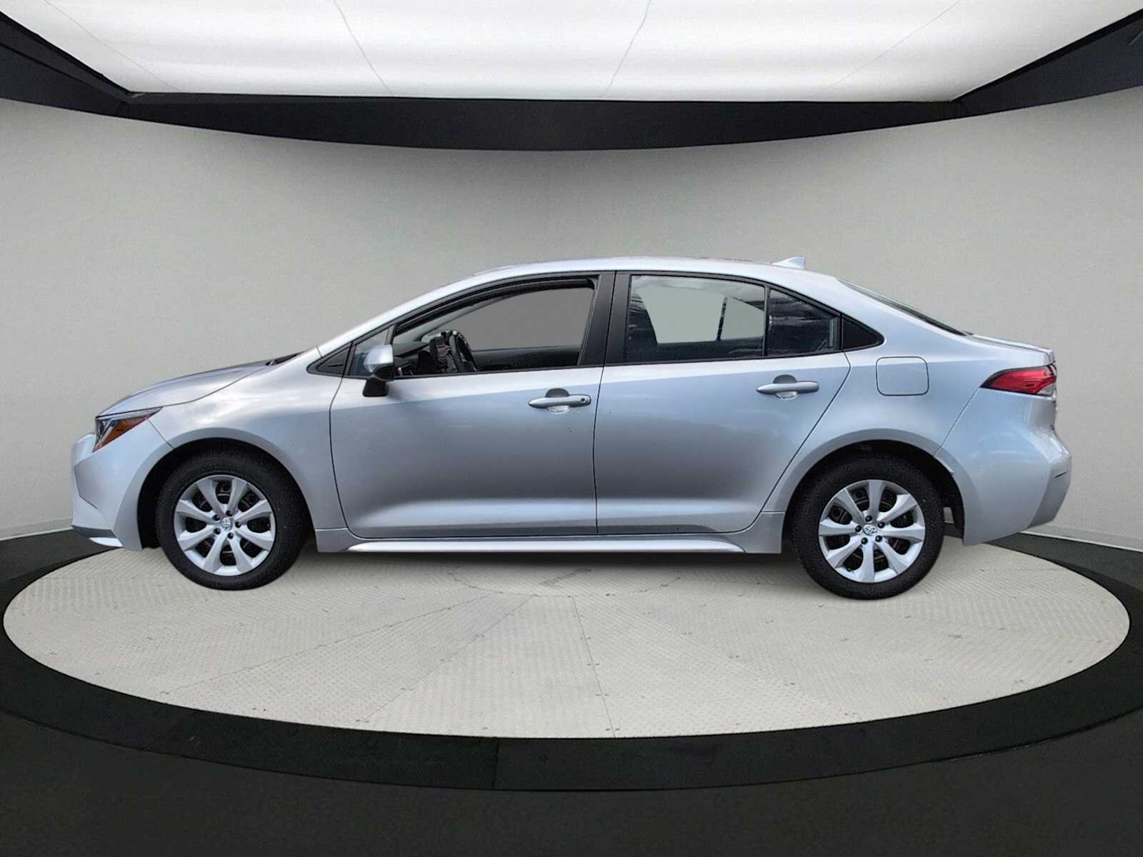 Thumbnail: 2024 Toyota Corolla - 5