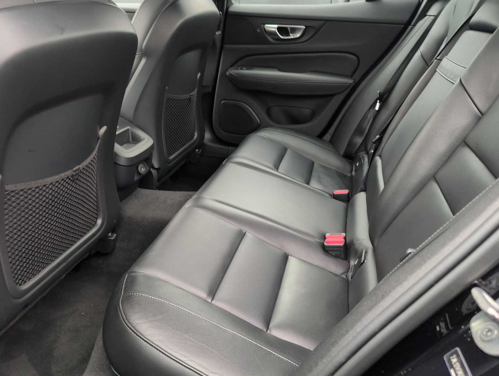 Thumbnail: 2024 Volvo S60 - 19