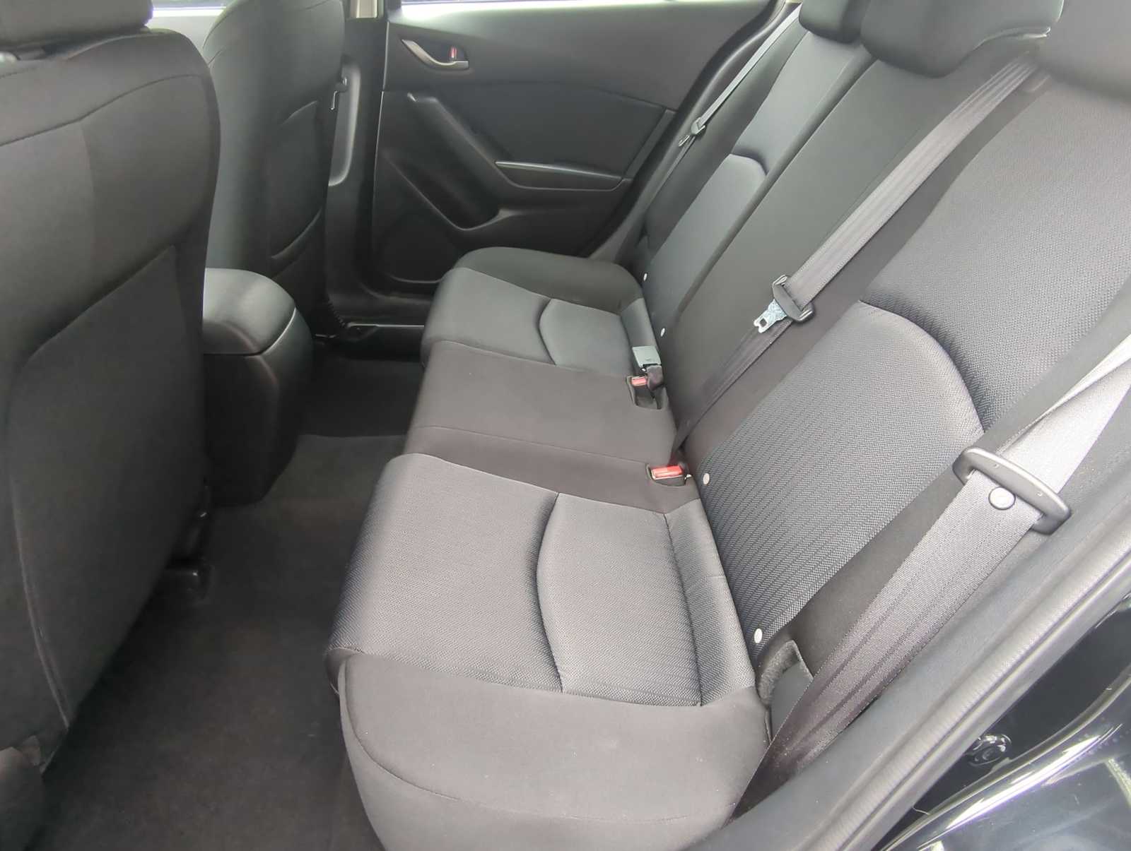 Thumbnail: 2015 Mazda Mazda3 - 19