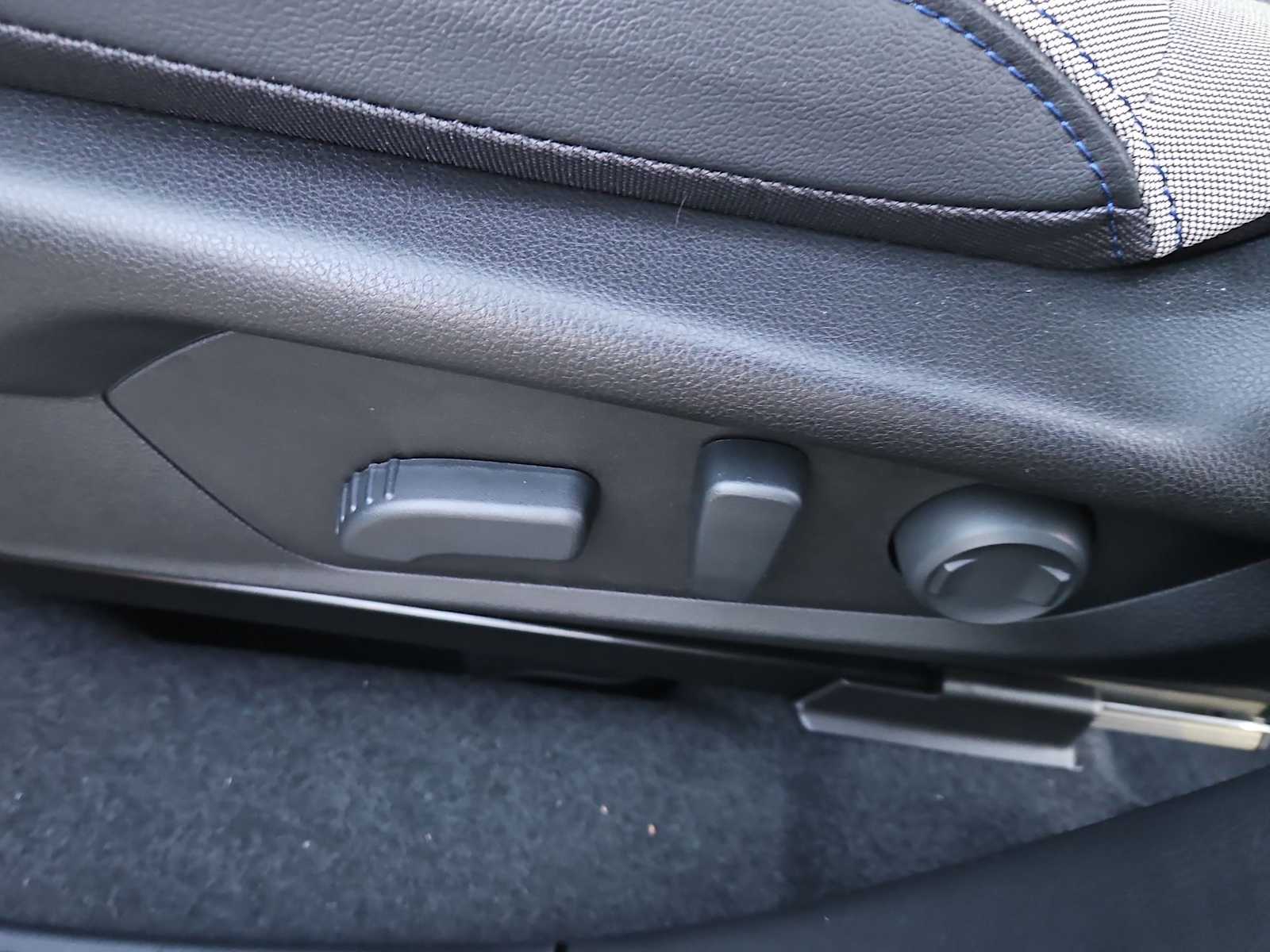 Thumbnail: 2025 Subaru Forester - 17