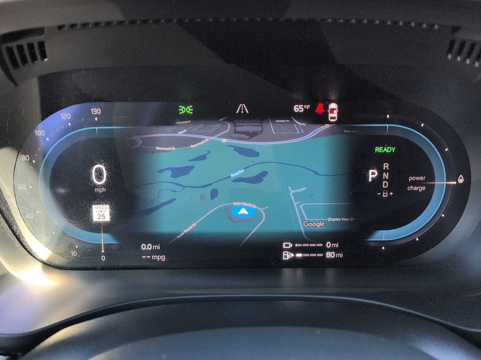 Thumbnail: 2025 Volvo XC60 - 34