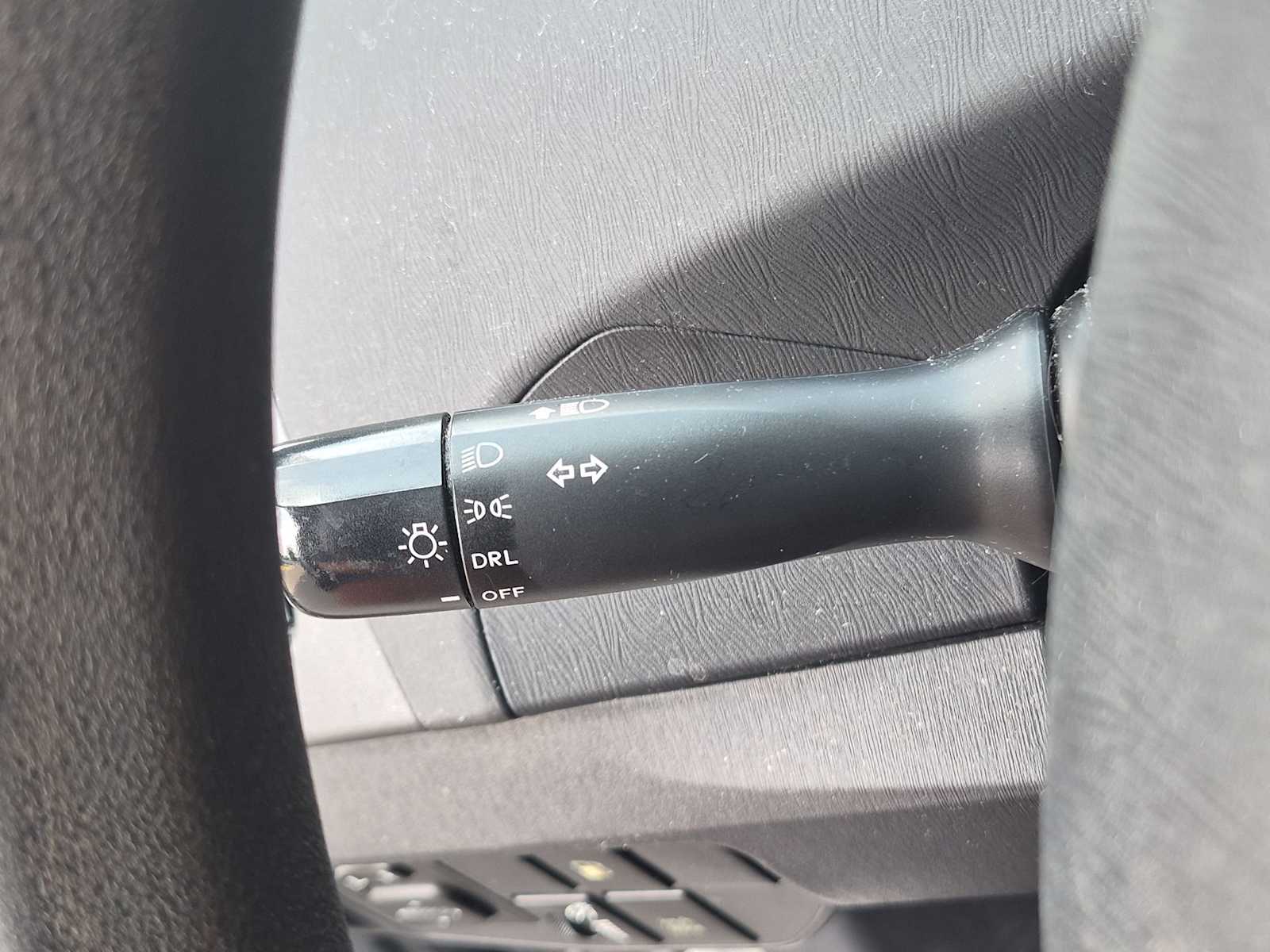 2013 Toyota Prius Plug-In Base - Photo 25