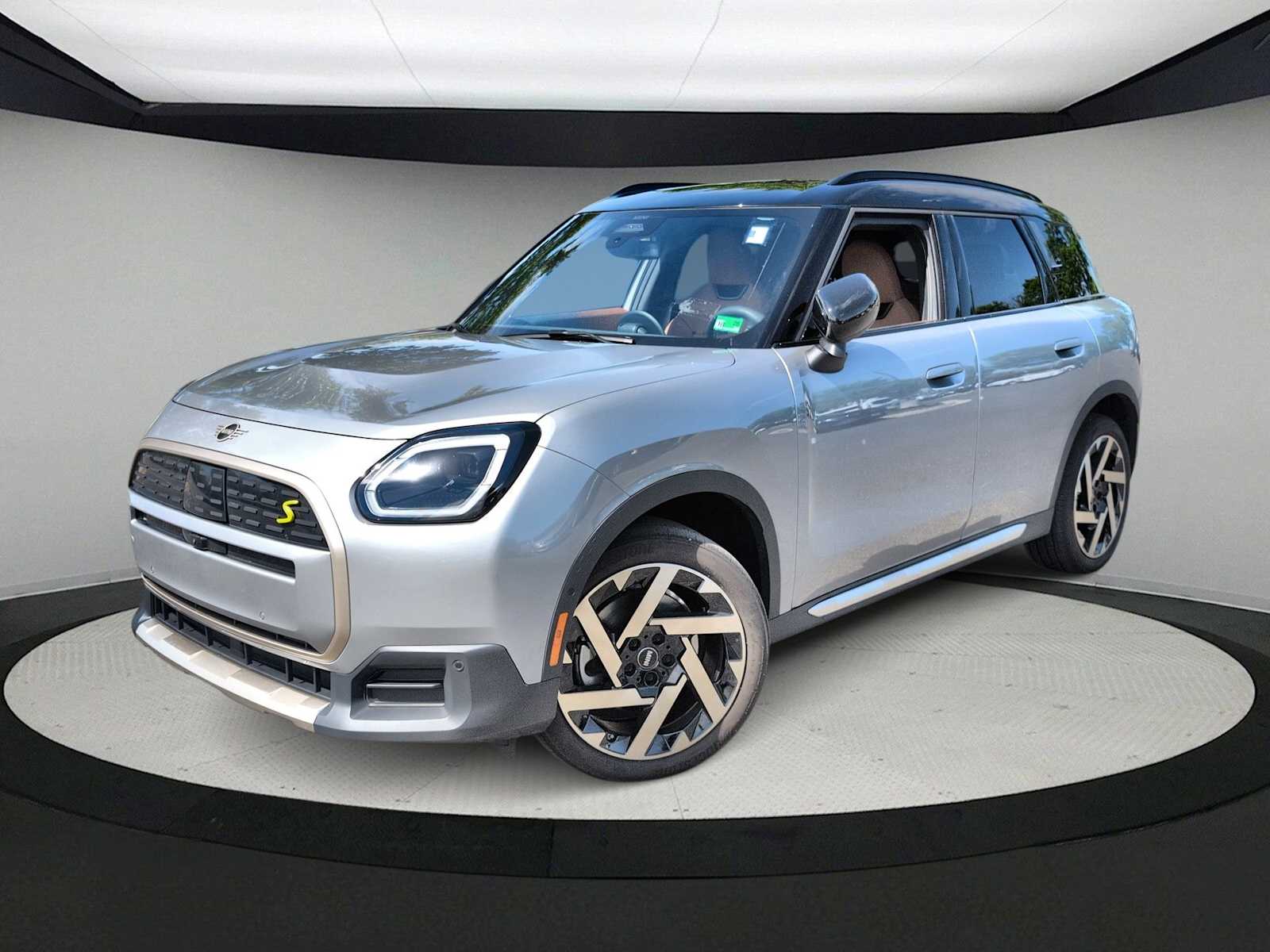 Thumbnail: 2025 MINI Cooper Countryman - 1