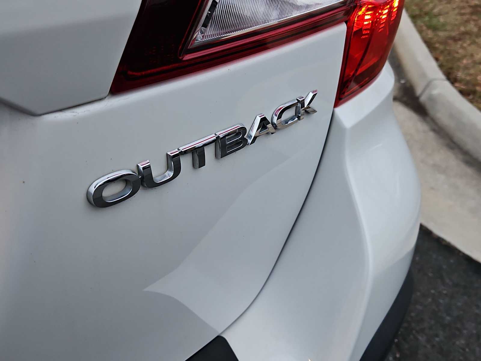 Thumbnail: 2019 Subaru Outback - 13