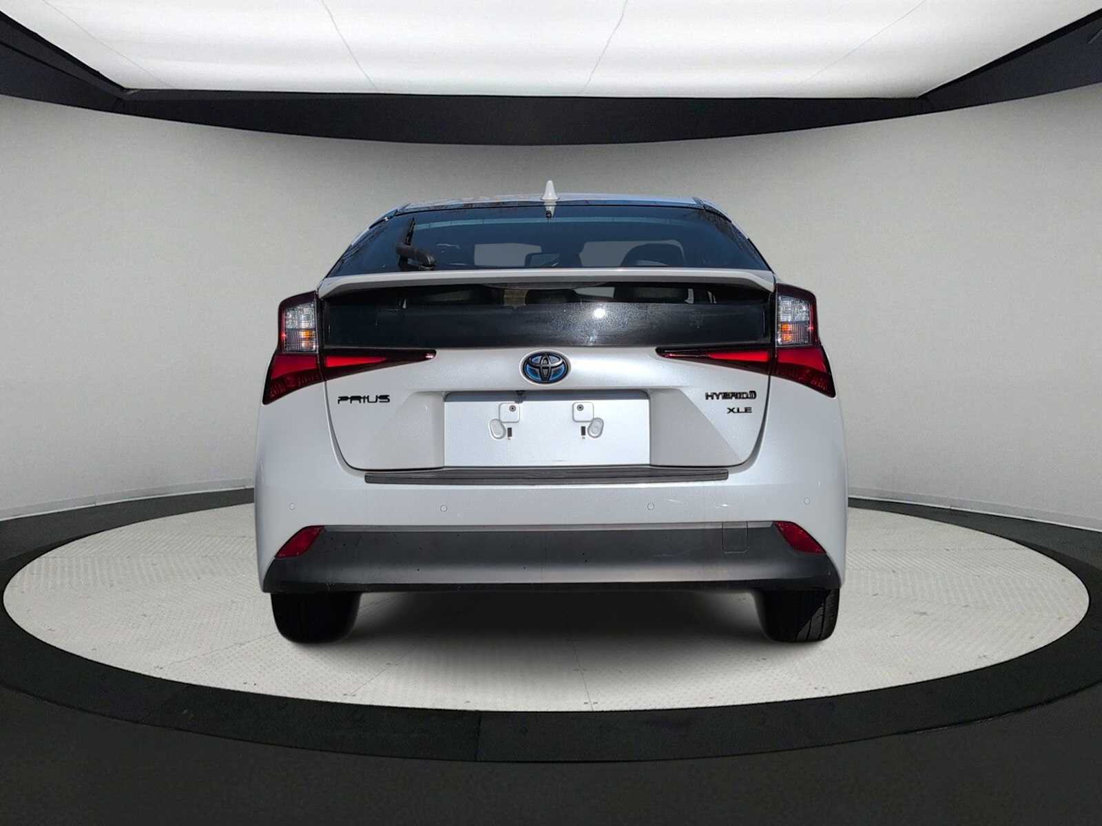 Thumbnail: 2021 Toyota Prius - 7