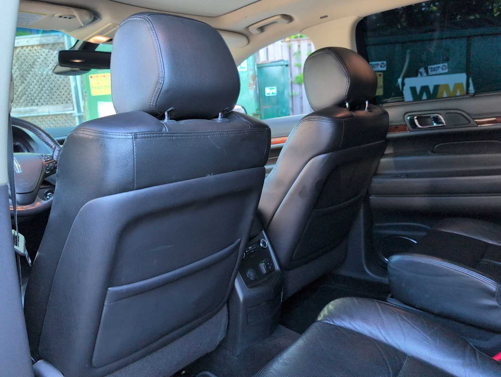 Thumbnail: 2014 Lincoln MKT - 17