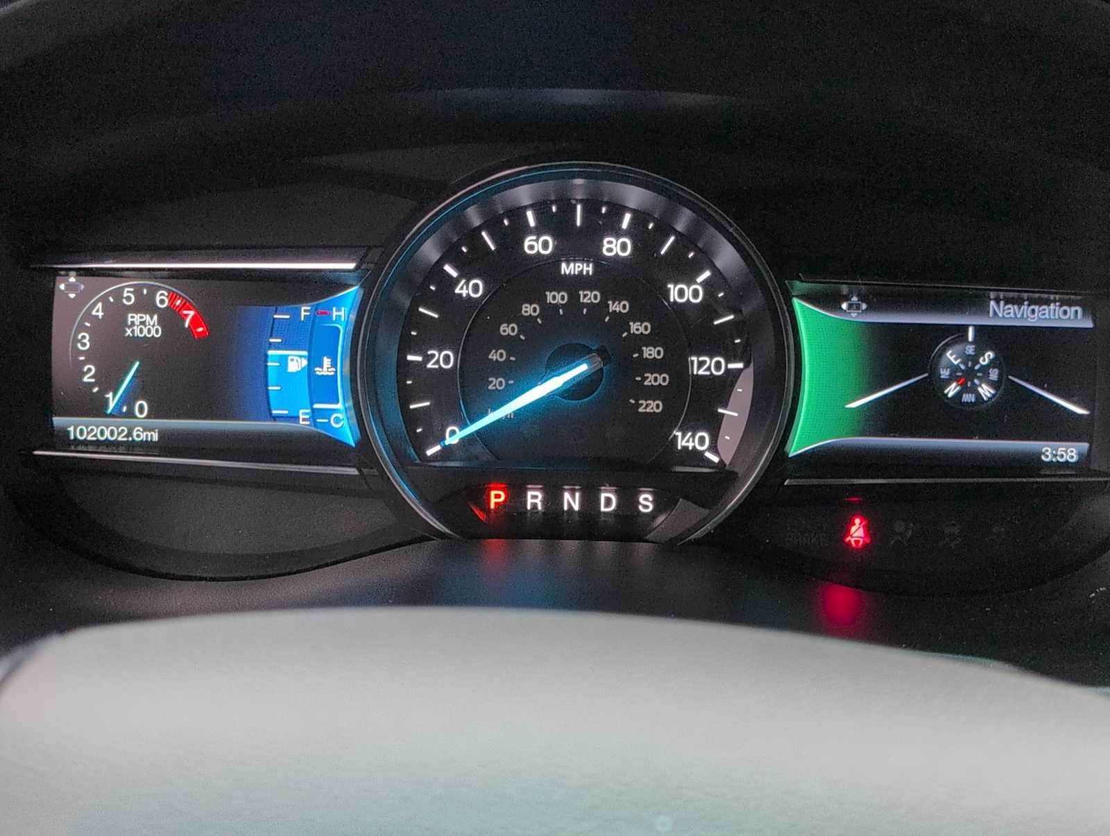 Thumbnail: 2016 Ford Explorer - 31