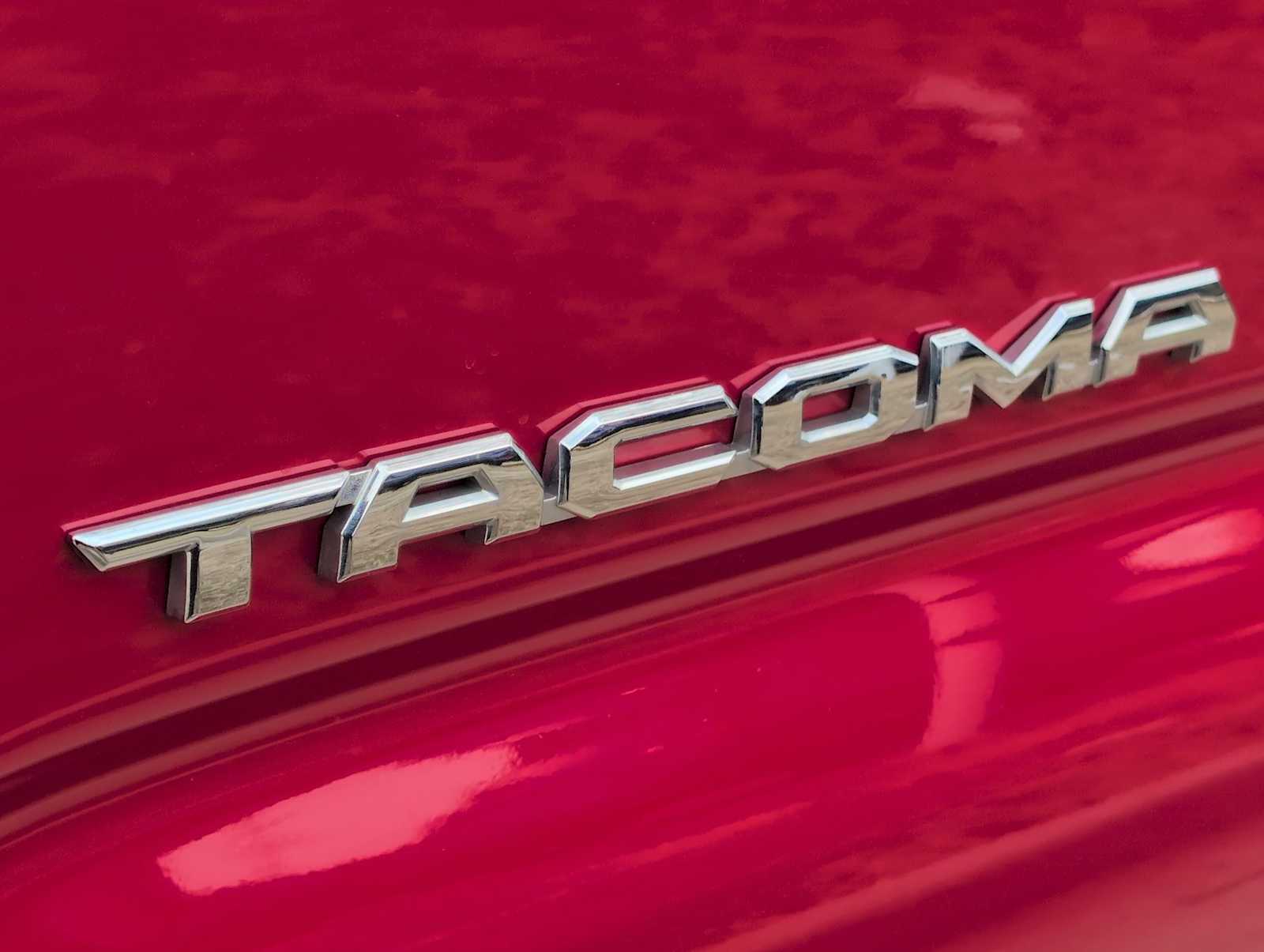 Thumbnail: 2023 Toyota Tacoma - 13