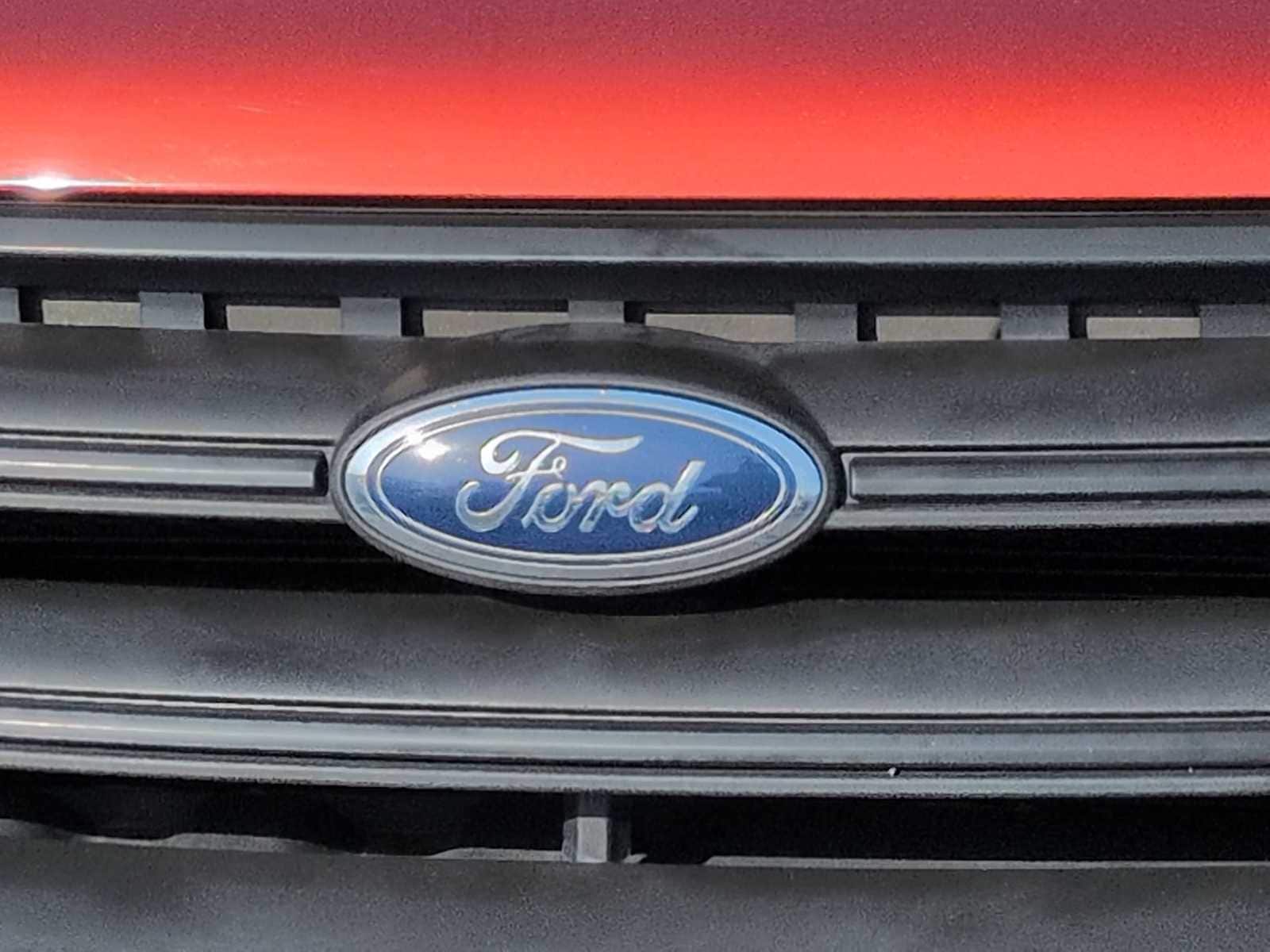 Thumbnail: 2019 Ford Escape - 12