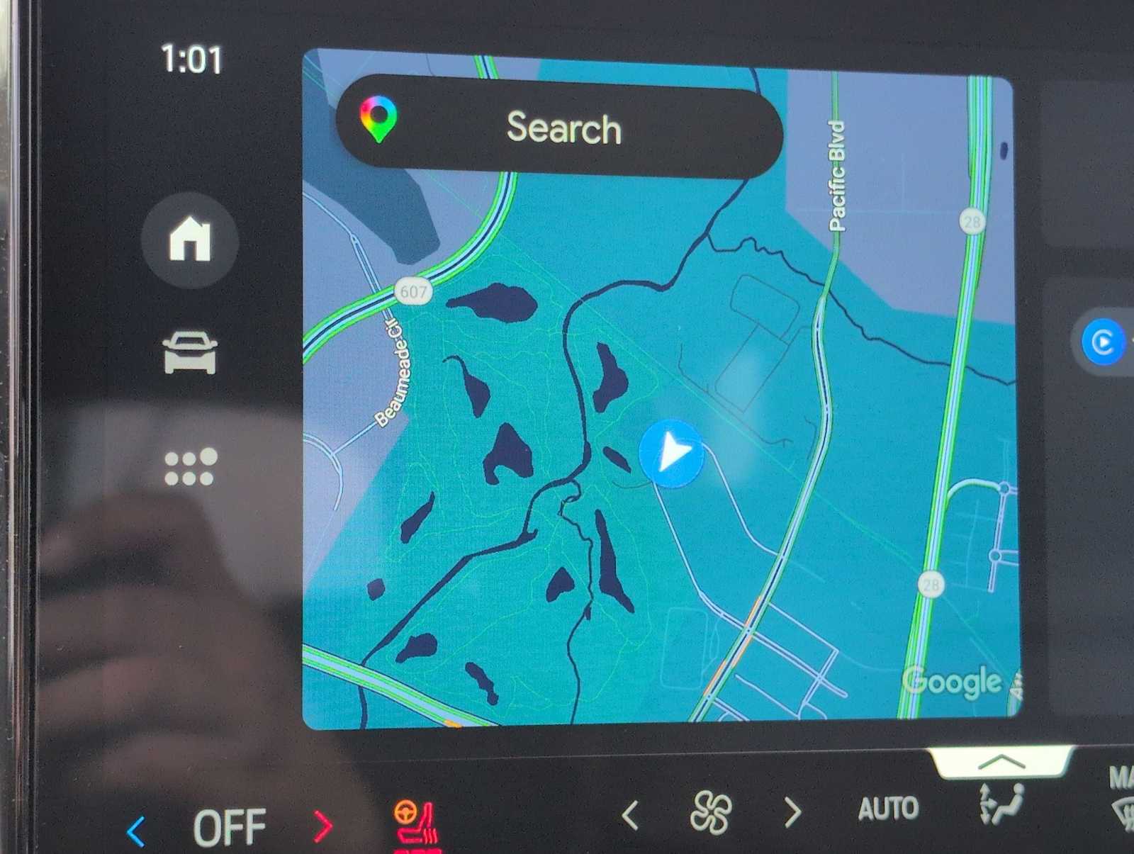 Thumbnail: 2025 Ford Explorer - 28