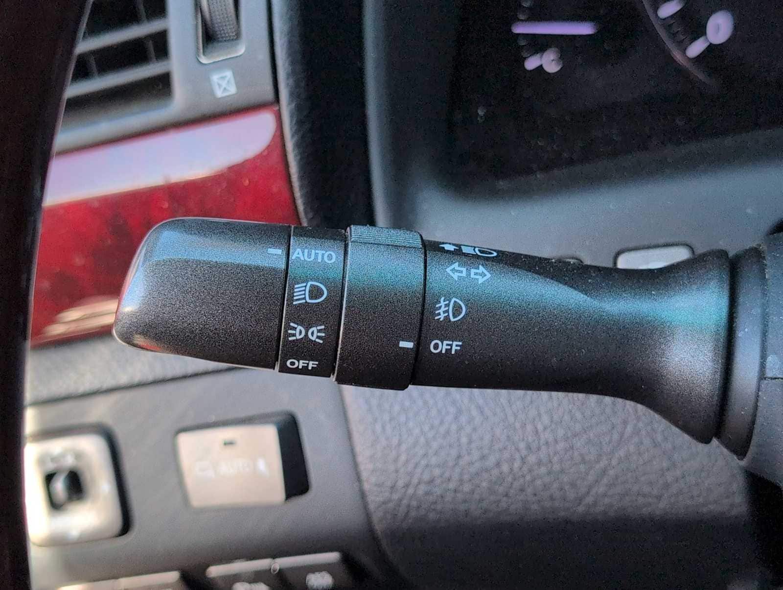 Thumbnail: 2012 Lexus LS - 25