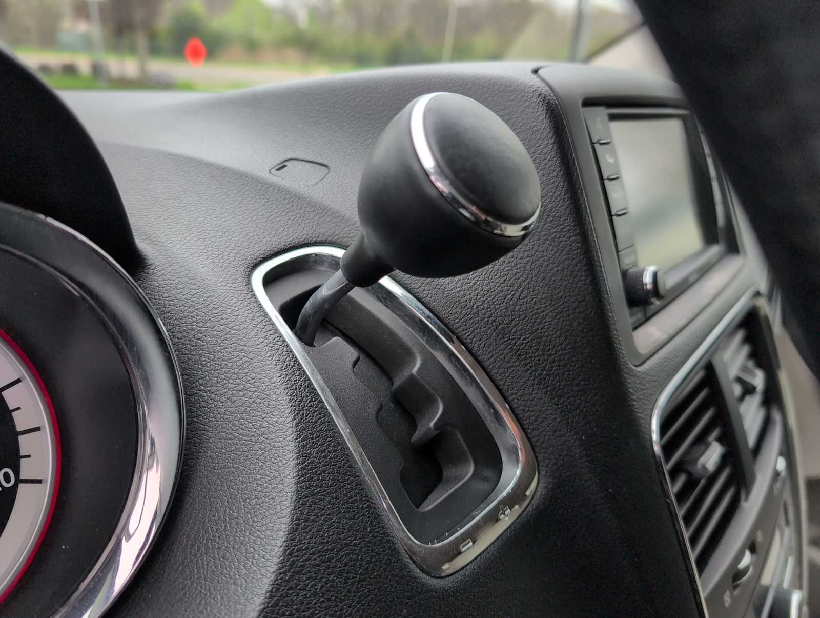 Thumbnail: 2012 Dodge Grand Caravan - 28