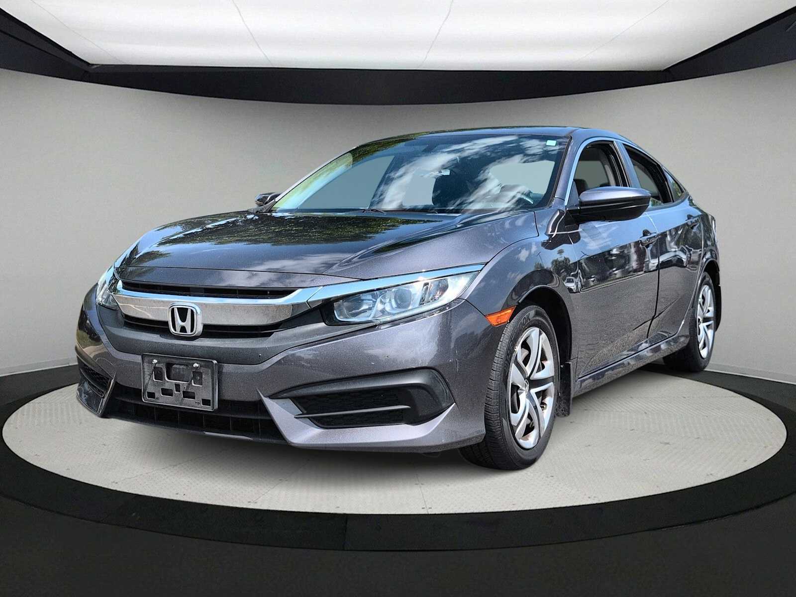 Thumbnail: 2017 Honda Civic - 4