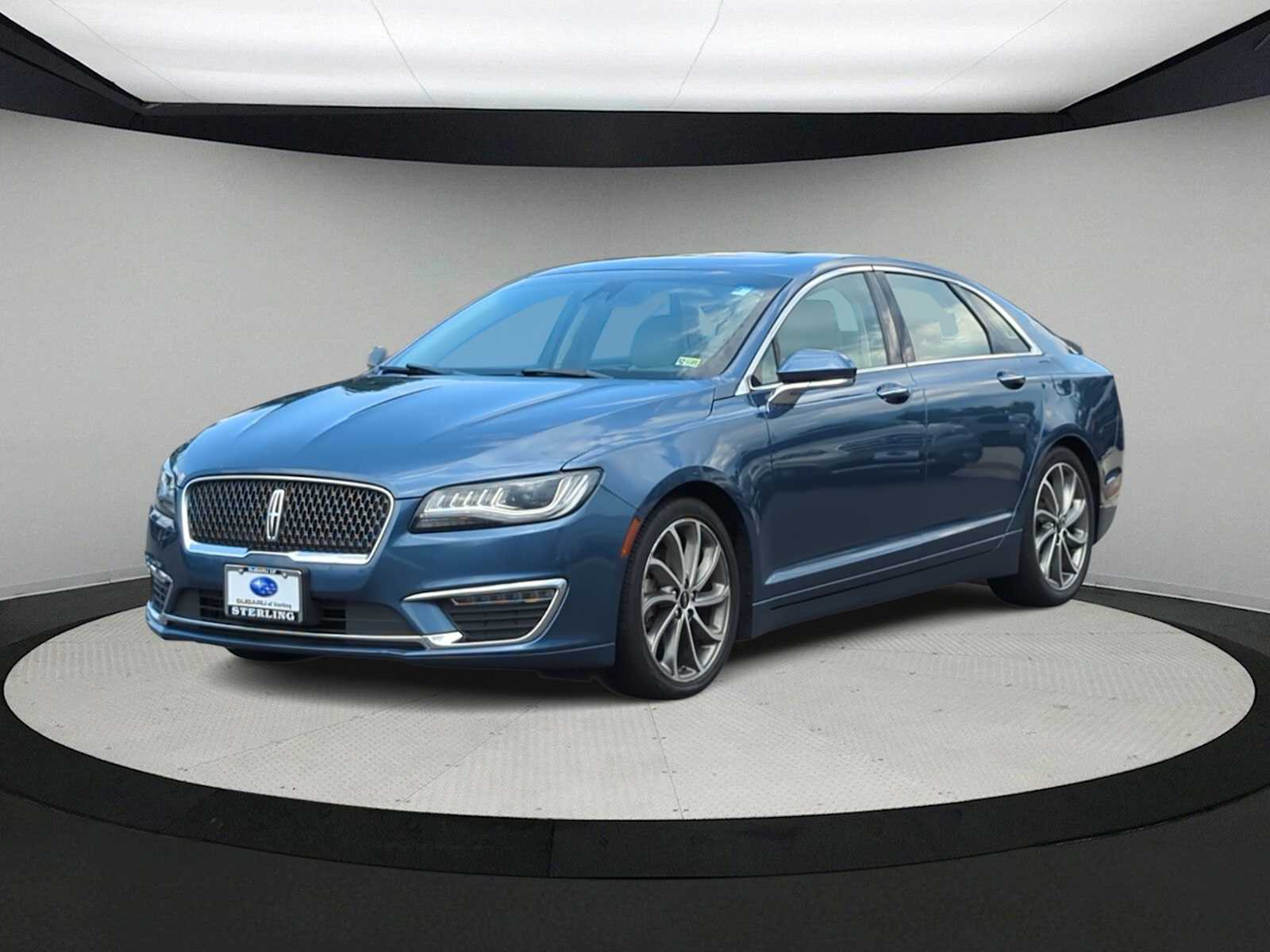 Thumbnail: 2019 Lincoln MKZ - 4