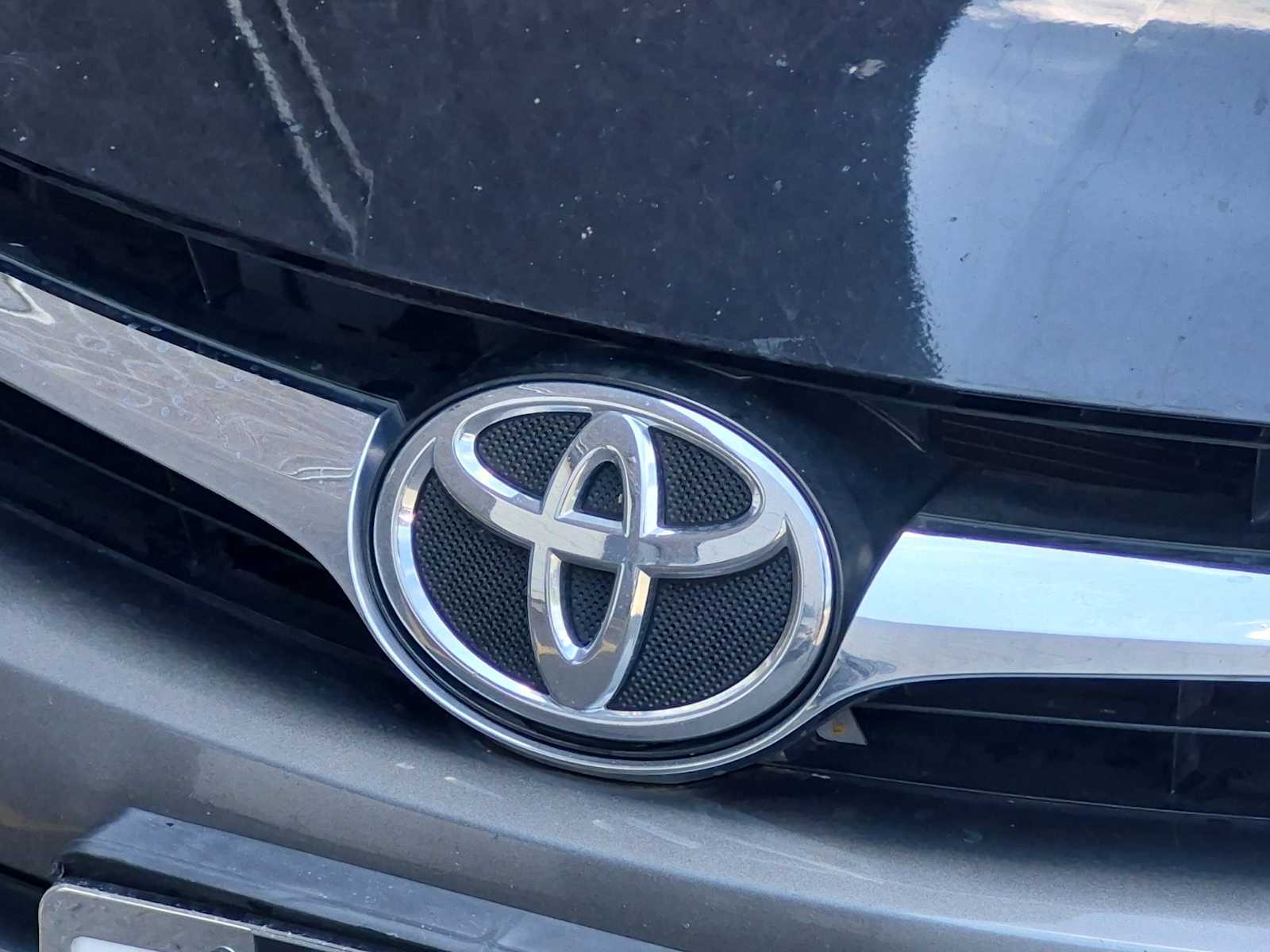 2016 Toyota Camry XLE - Photo 12