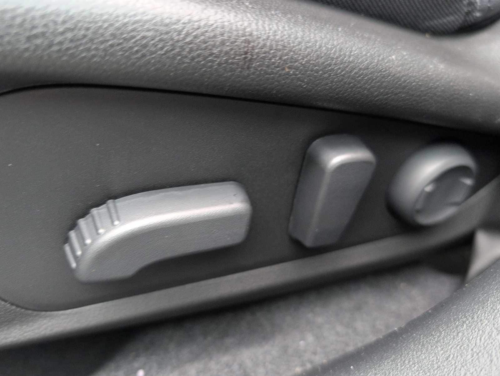 Thumbnail: 2026 Subaru Outback - 17