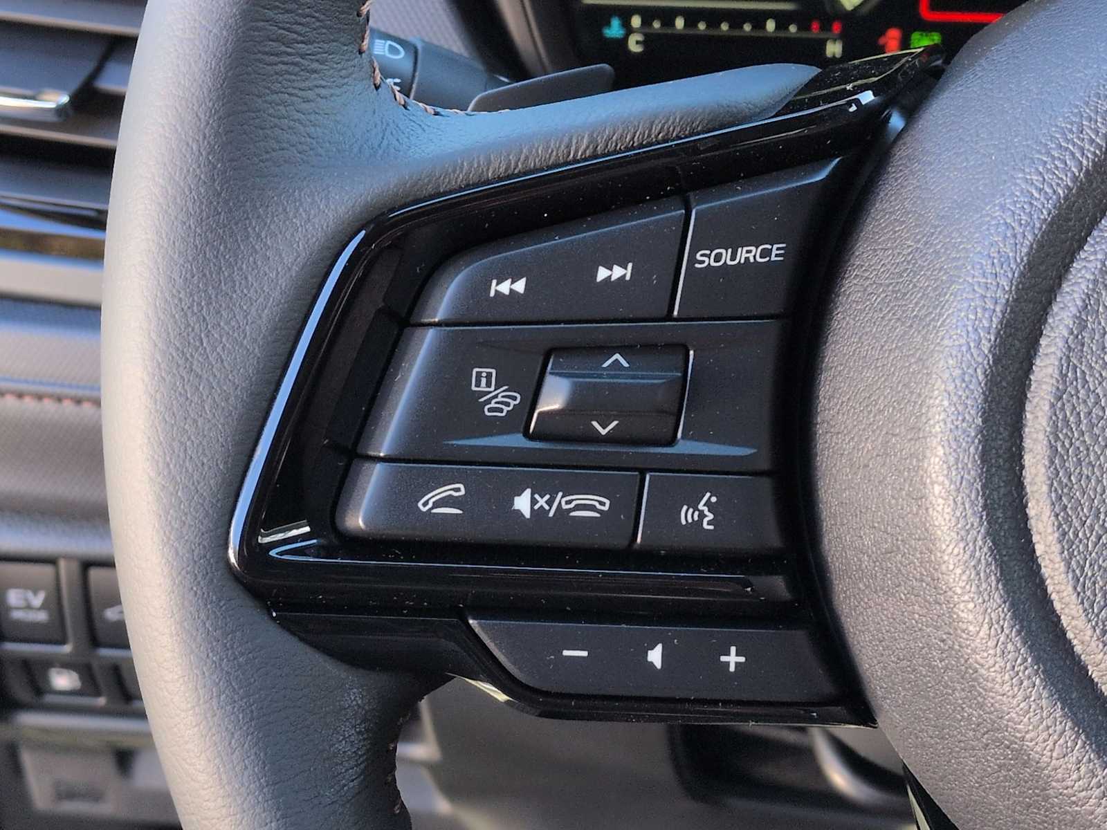 Thumbnail: 2025 Subaru Forester - 25