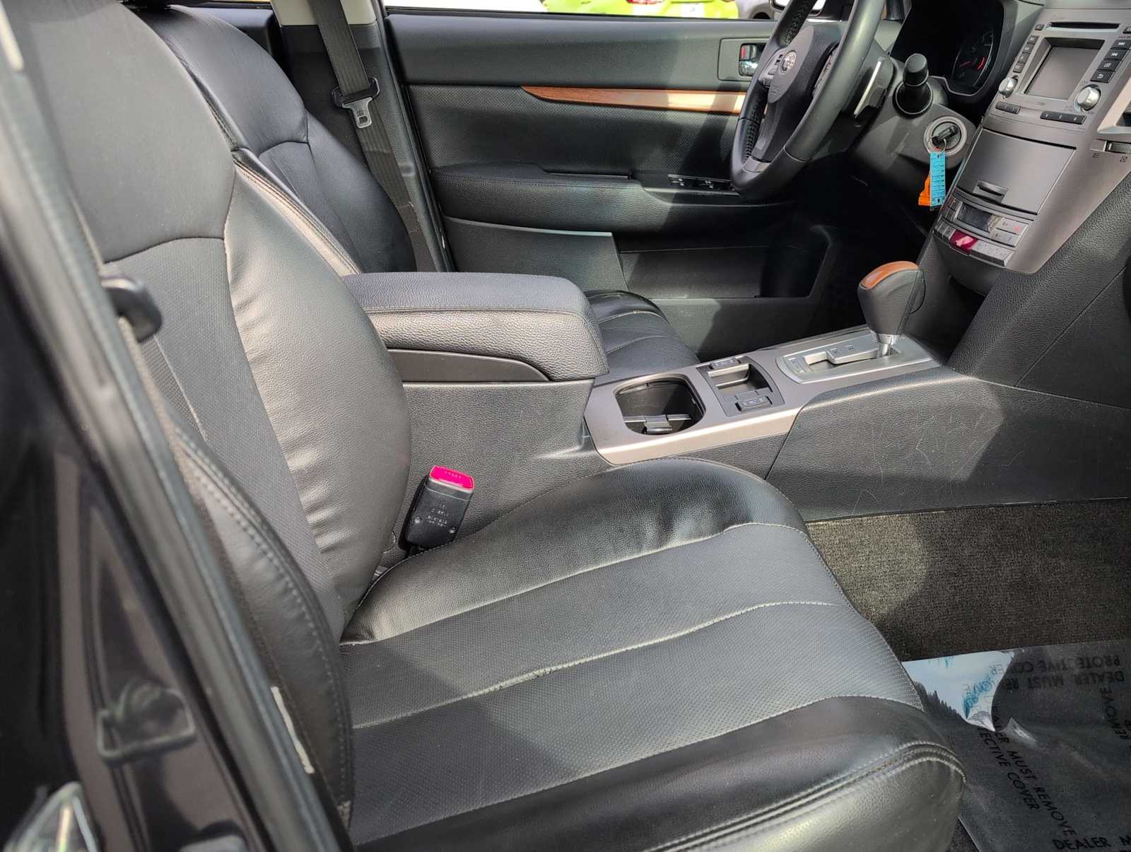 Thumbnail: 2013 Subaru Outback - 21