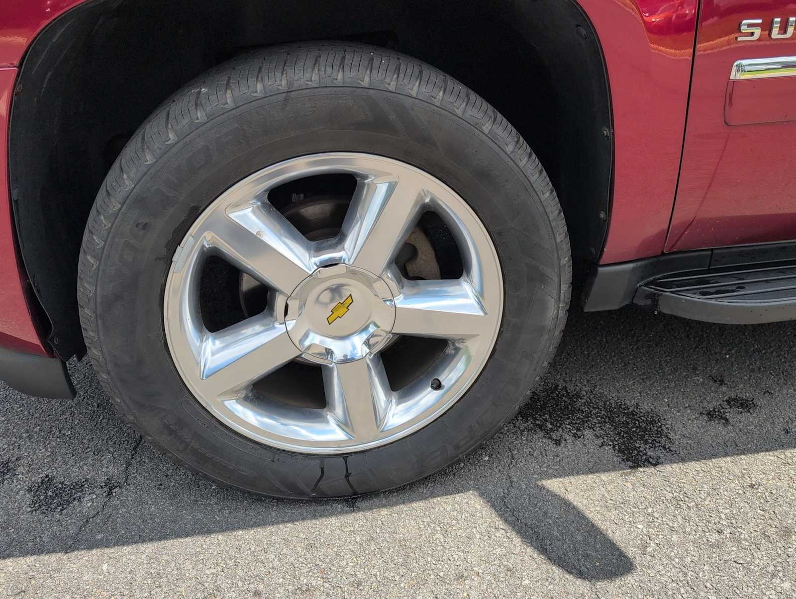 Thumbnail: 2011 Chevrolet Suburban - 14