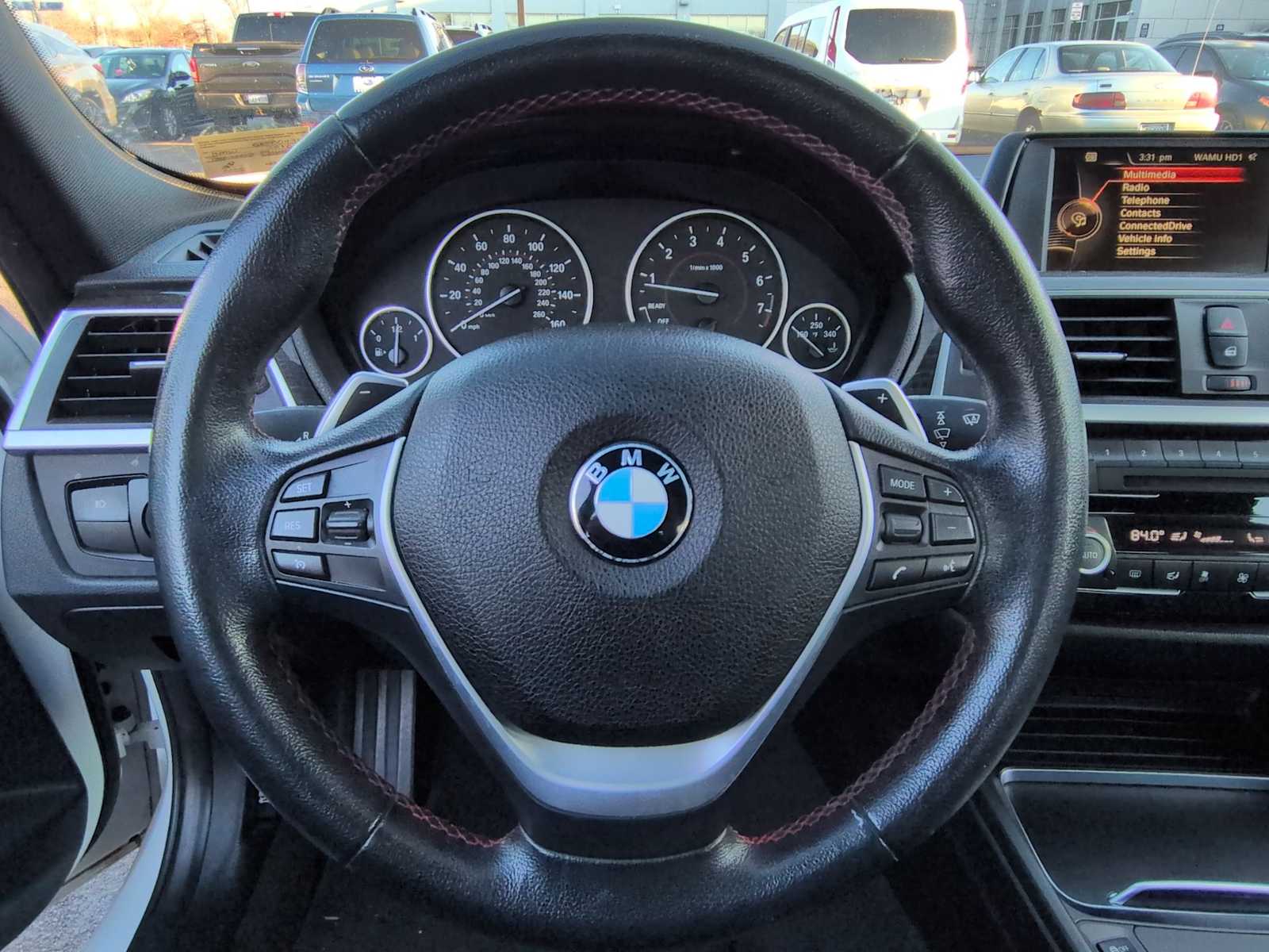 Thumbnail: 2016 BMW 3 Series - 24