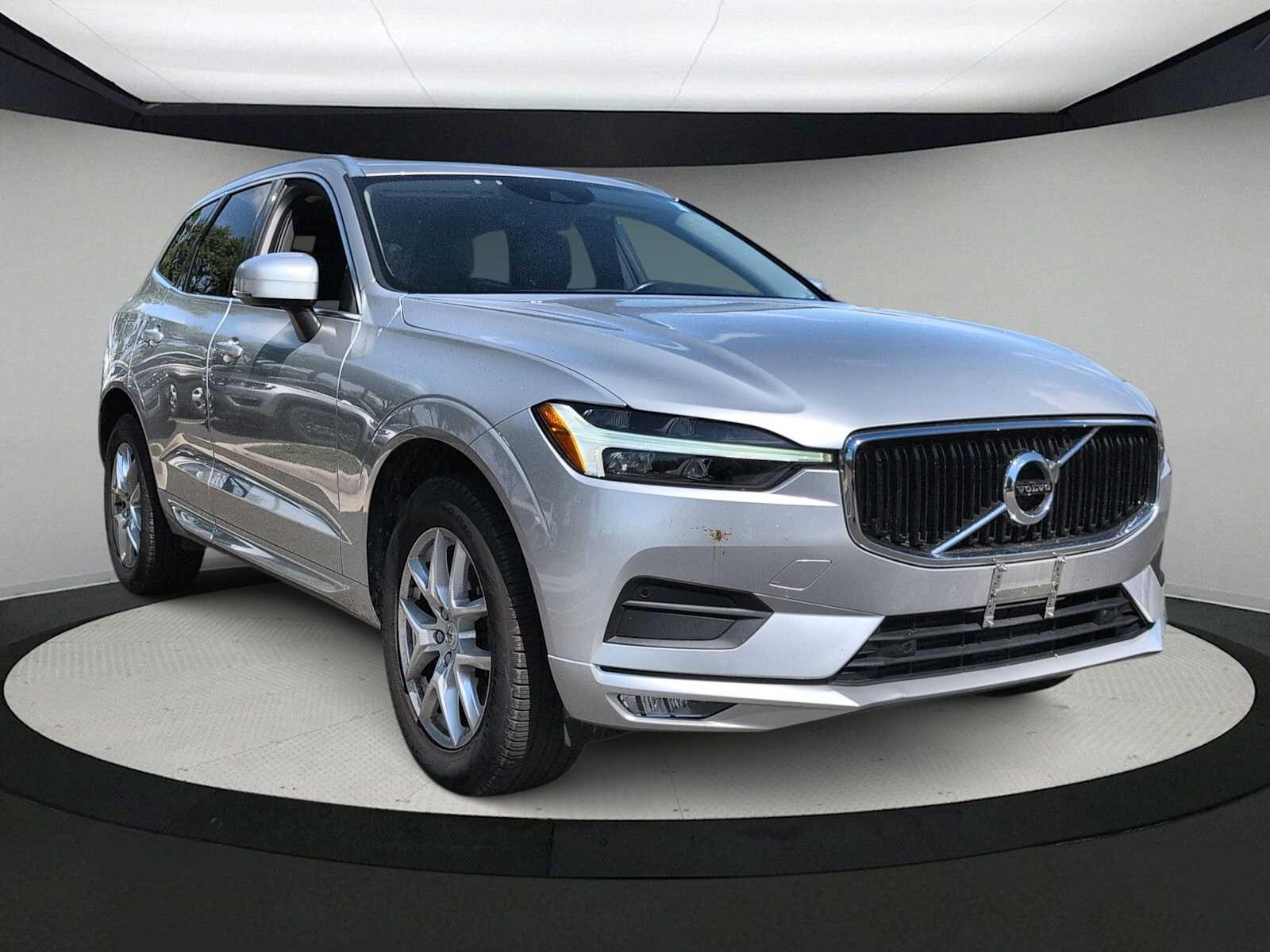 Thumbnail: 2021 Volvo XC60 - 2