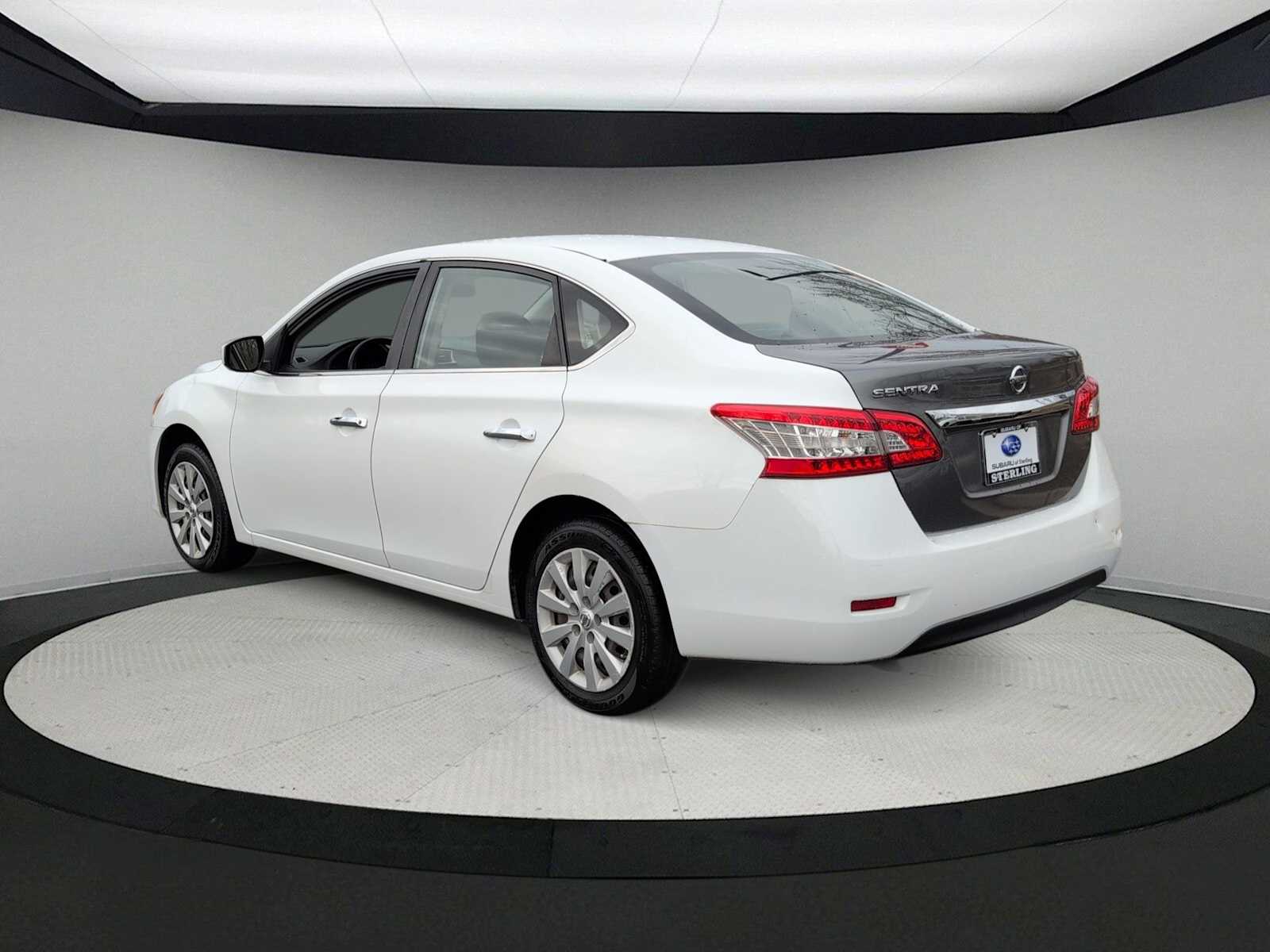 Thumbnail: 2015 Nissan Sentra - 6