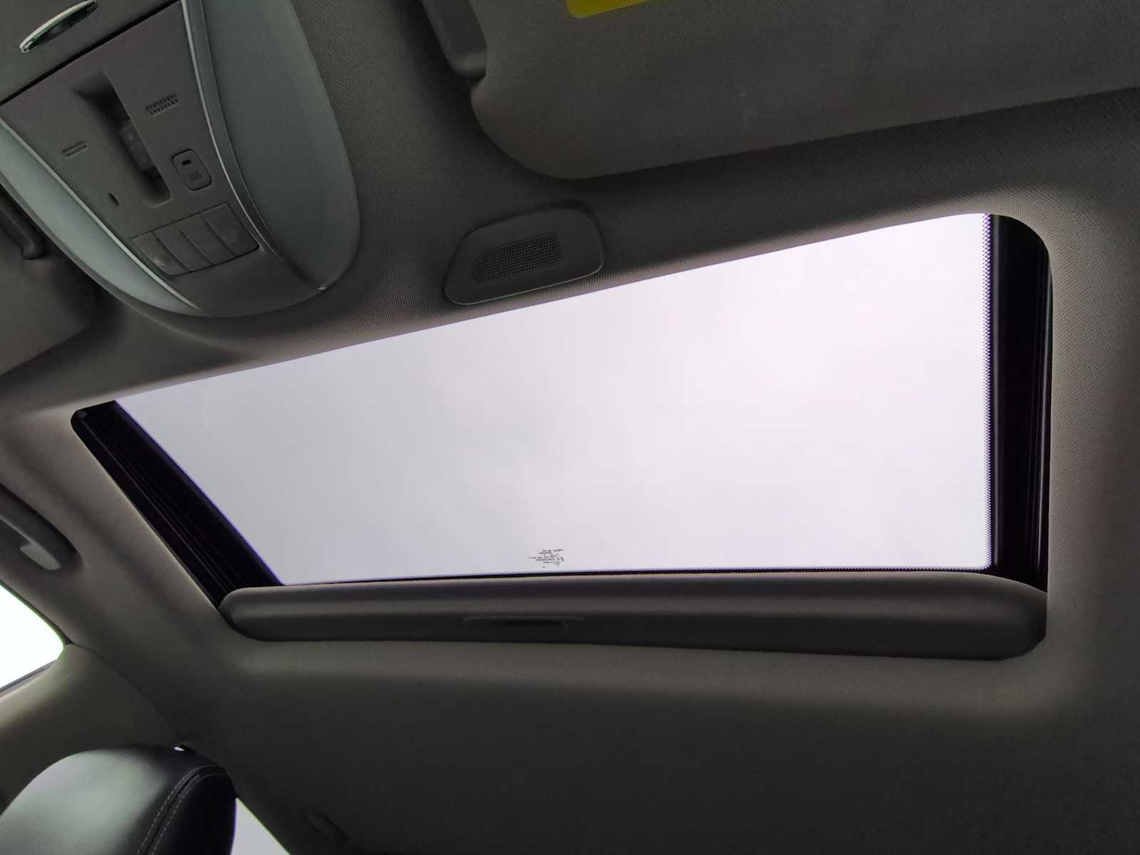 Thumbnail: 2017 INFINITI QX60 - 20