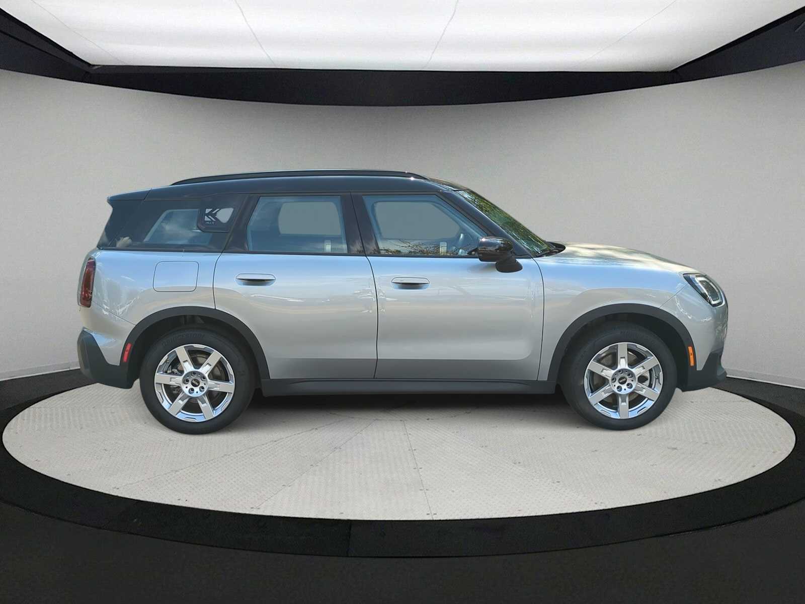 Thumbnail: 2025 MINI Cooper Countryman - 9