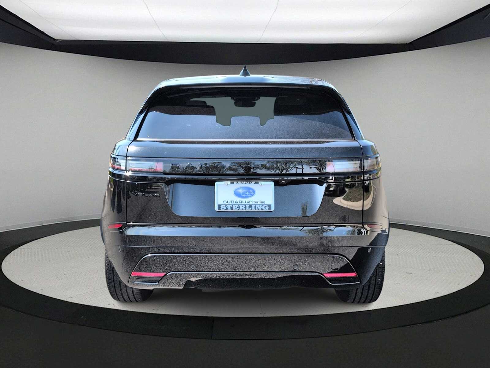 Thumbnail: 2025 Land Rover Range Rover Velar - 7