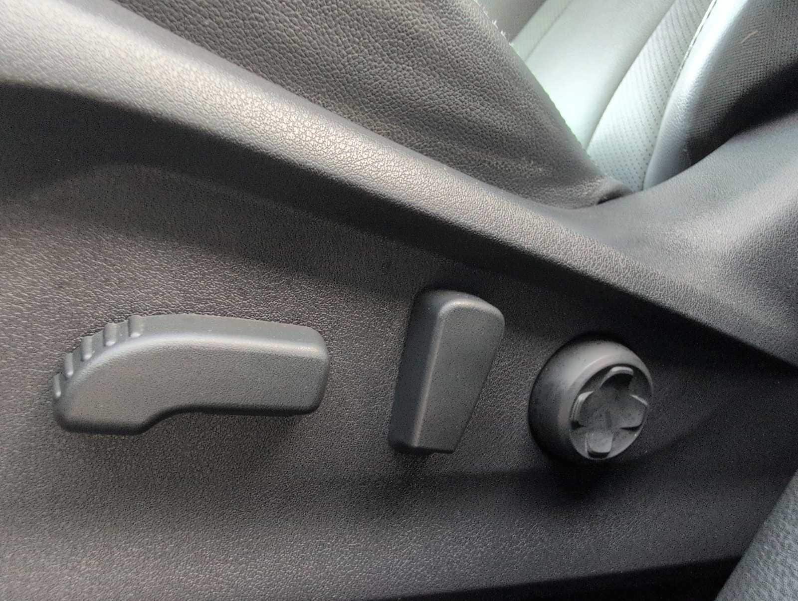 Thumbnail: 2023 Subaru Ascent - 18