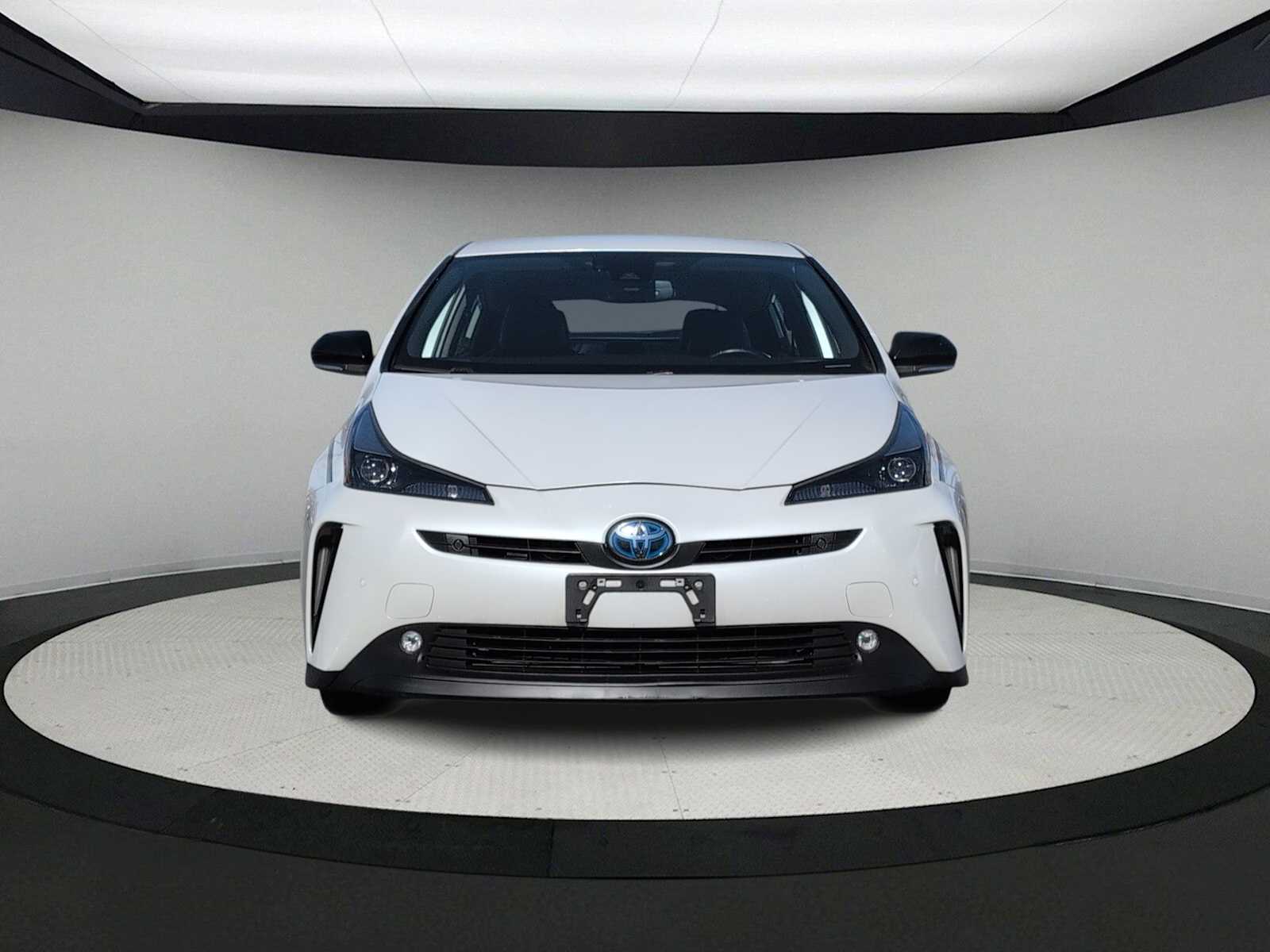 Thumbnail: 2021 Toyota Prius - 3