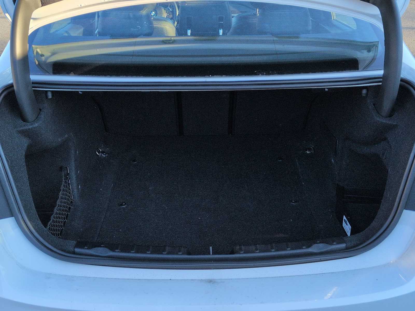 Thumbnail: 2016 BMW 3 Series - 34