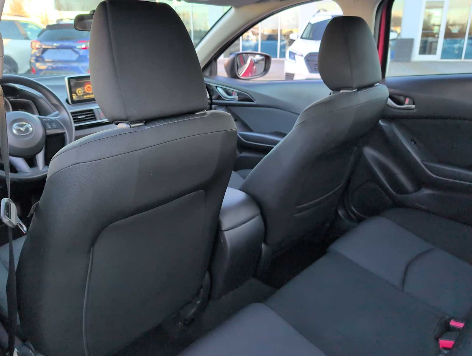 Thumbnail: 2015 Mazda Mazda3 - 19