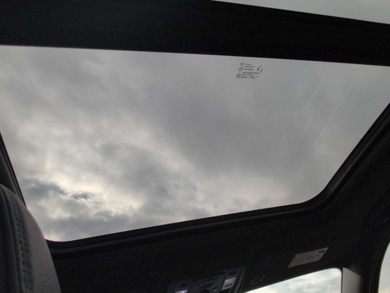 Thumbnail: 2024 GMC Yukon XL - 20