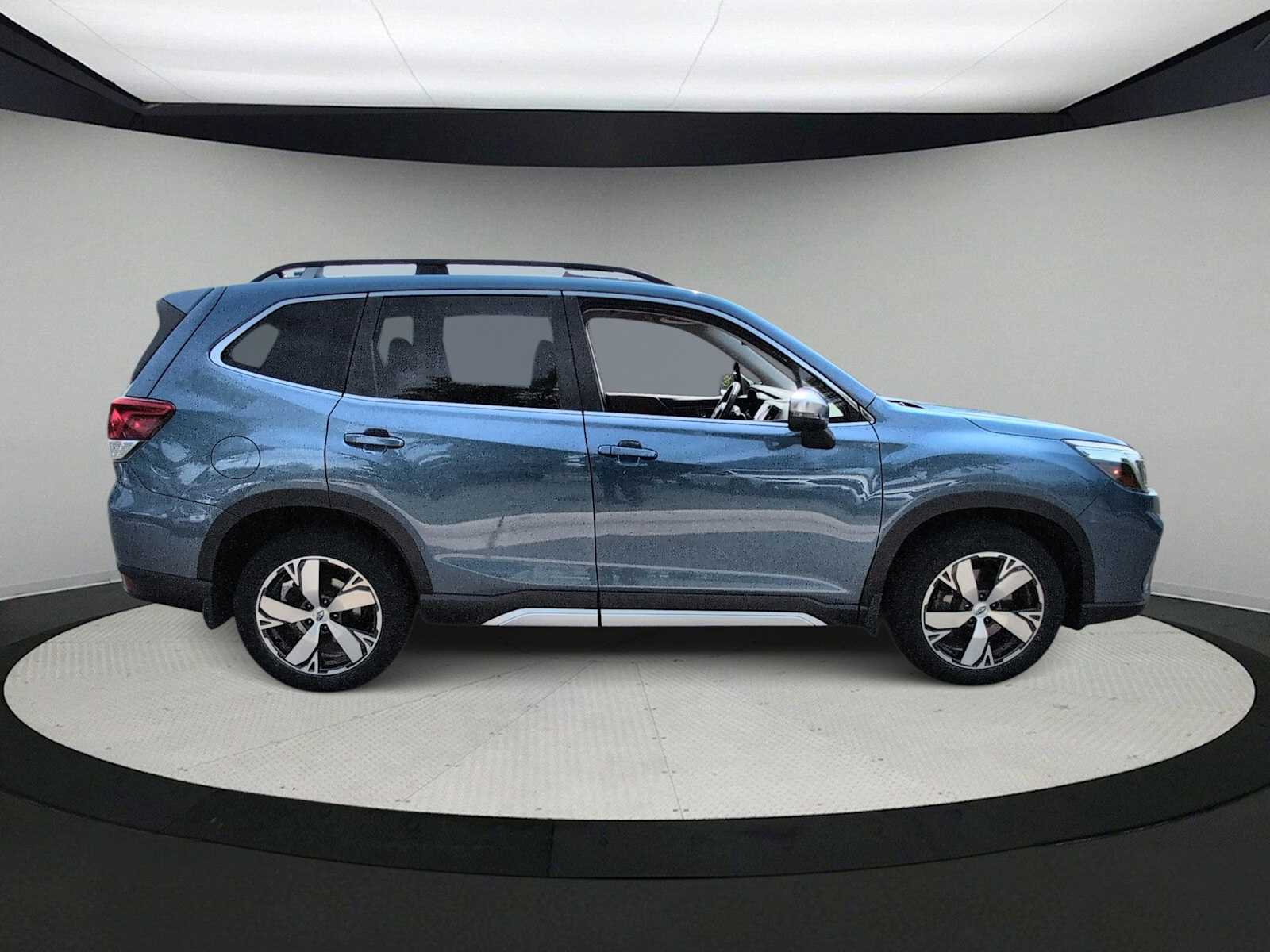 Thumbnail: 2020 Subaru Forester - 9