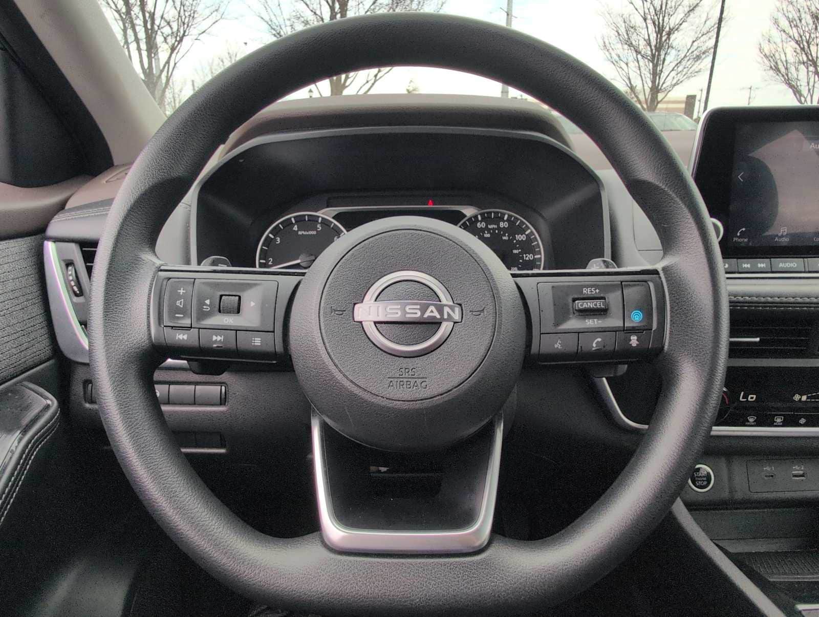 Thumbnail: 2023 Nissan Rogue - 21