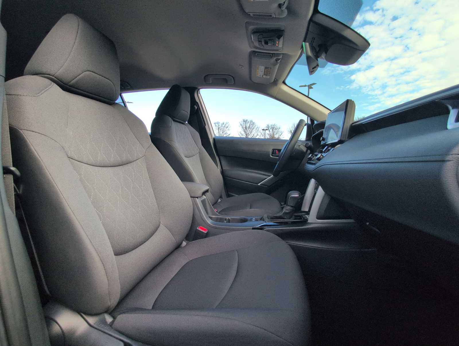 Thumbnail: 2024 Toyota Corolla Cross - 22