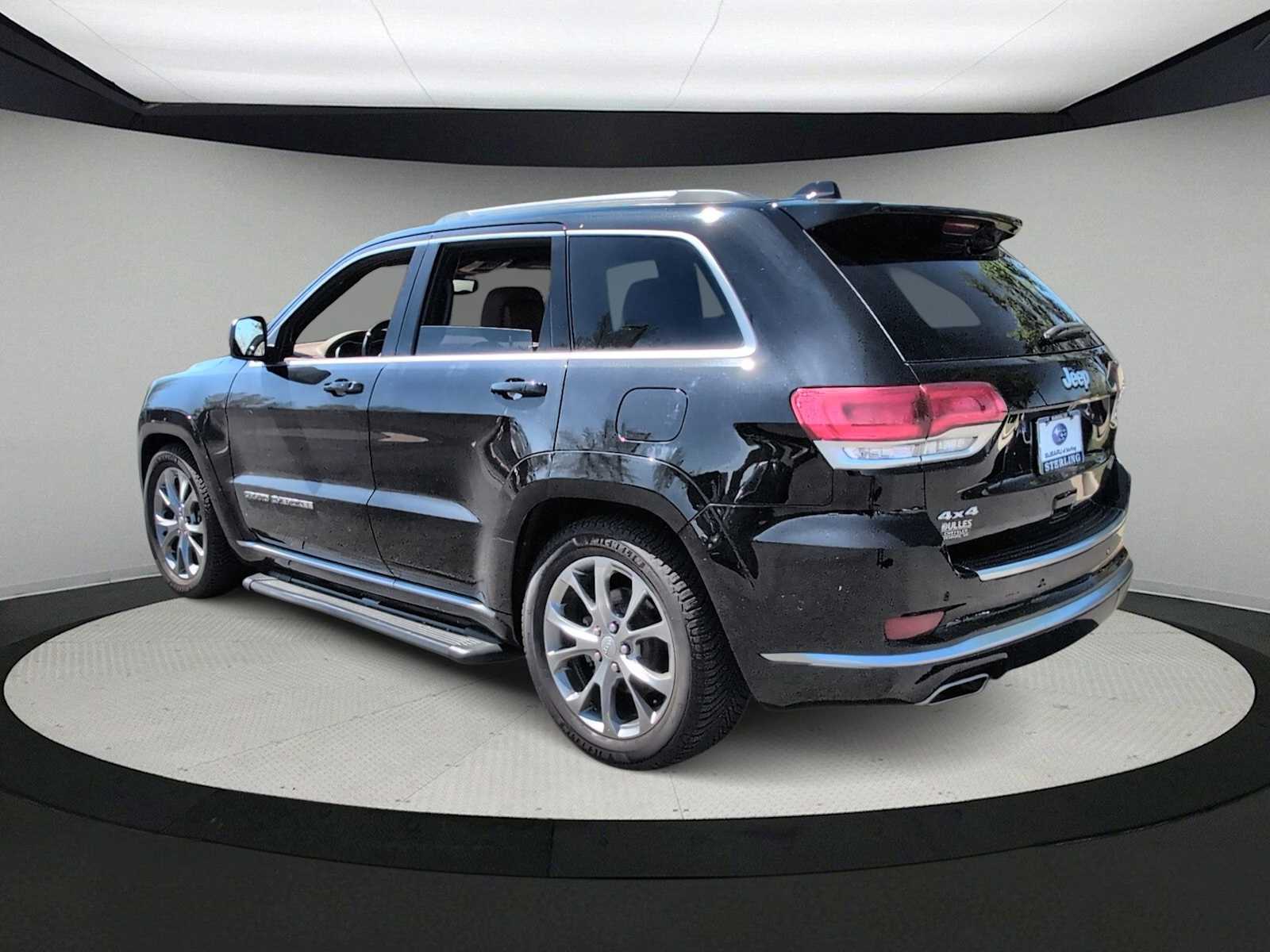 Thumbnail: 2020 Jeep Grand Cherokee - 6