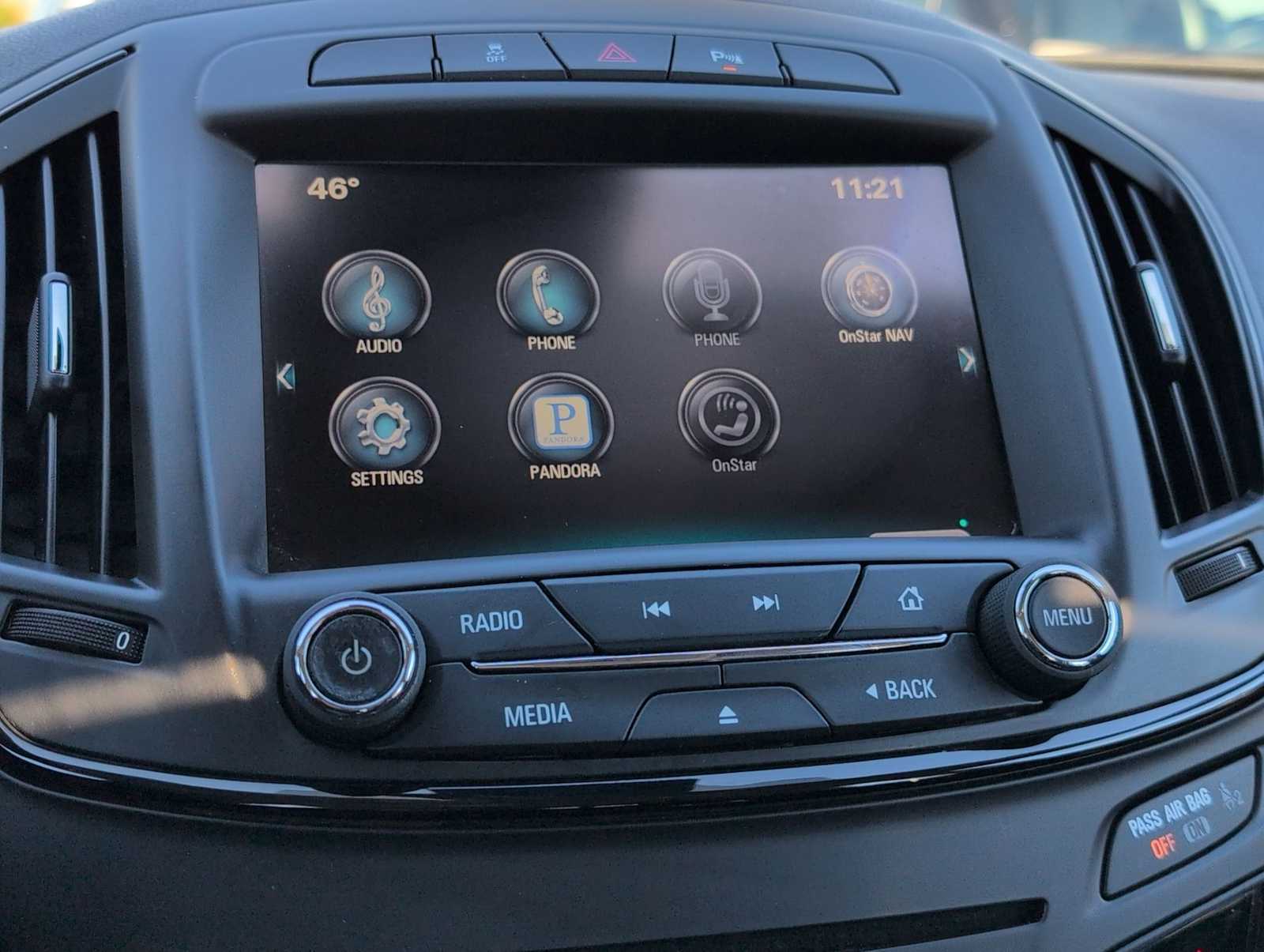 Thumbnail: 2014 Buick Regal - 27