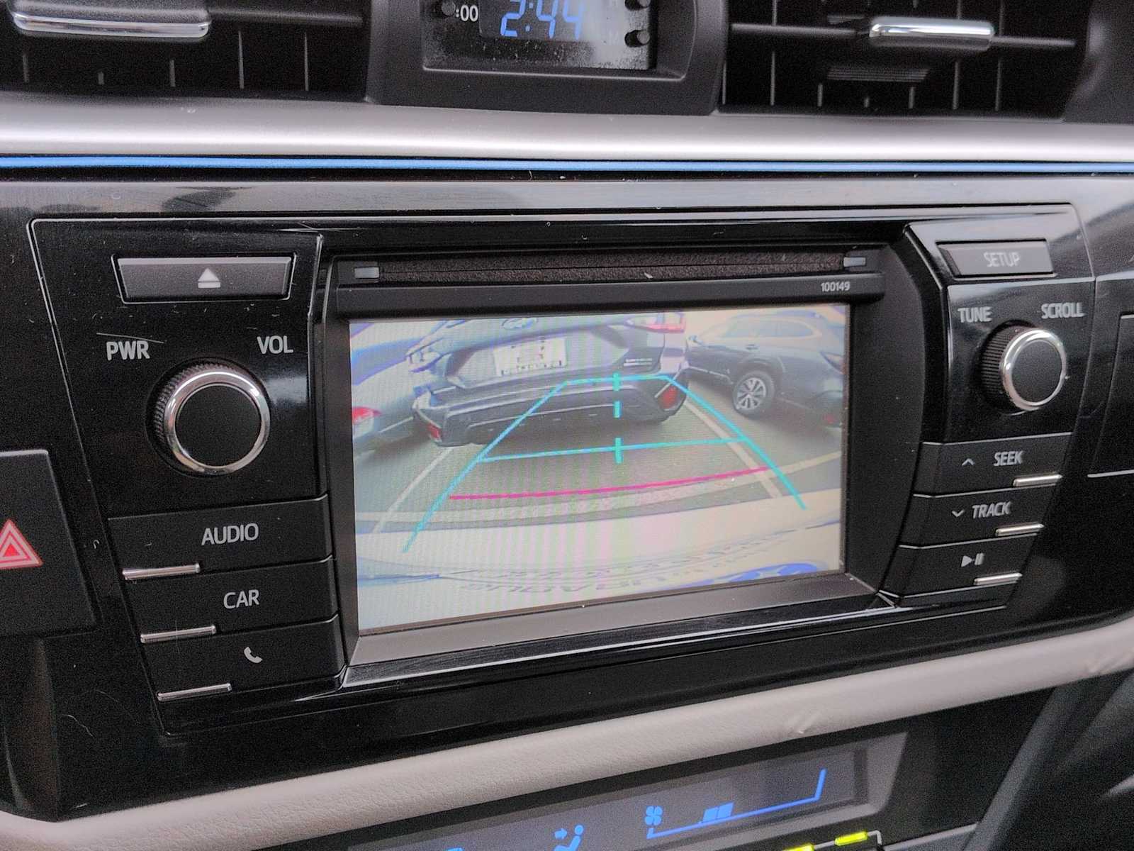 Thumbnail: 2015 Toyota Corolla - 27