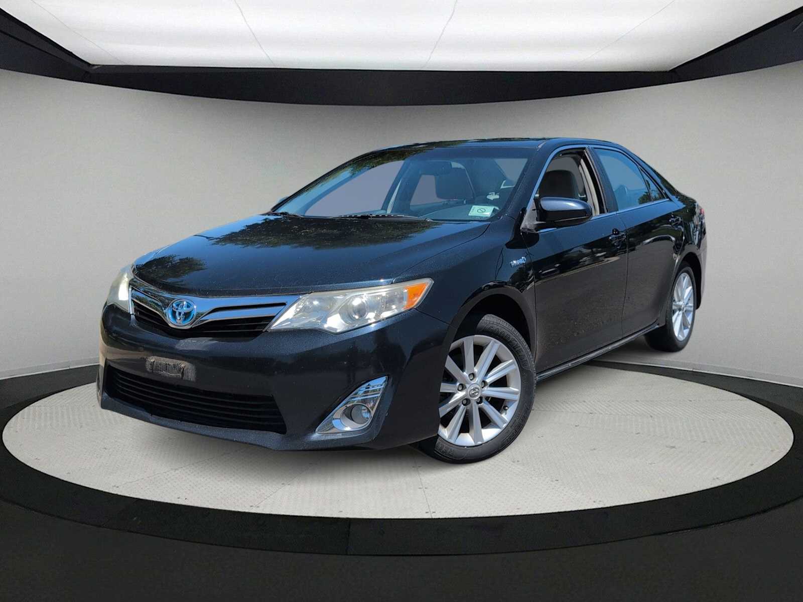 Thumbnail: 2012 Toyota Camry - 1