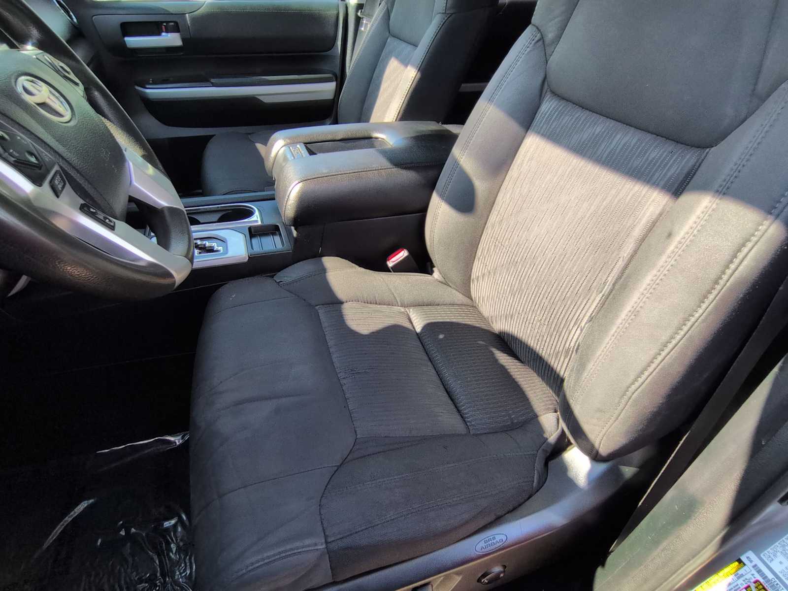 Thumbnail: 2020 Toyota Tundra - 17