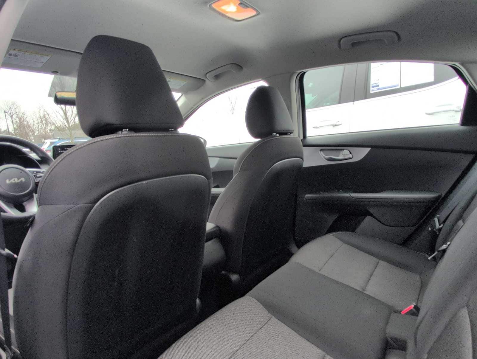 Thumbnail: 2024 Kia Forte - 18