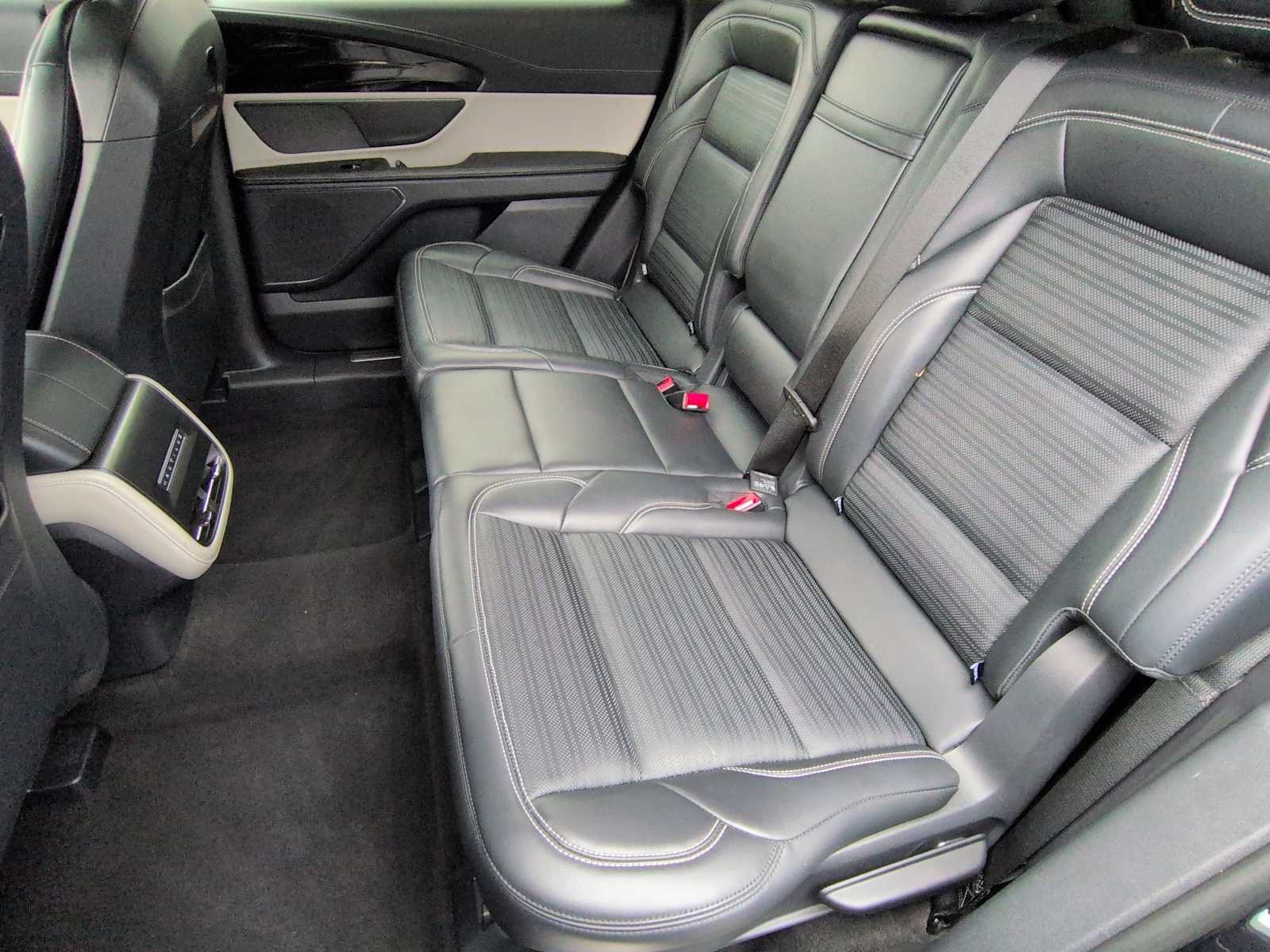 Thumbnail: 2024 Lincoln Nautilus - 19