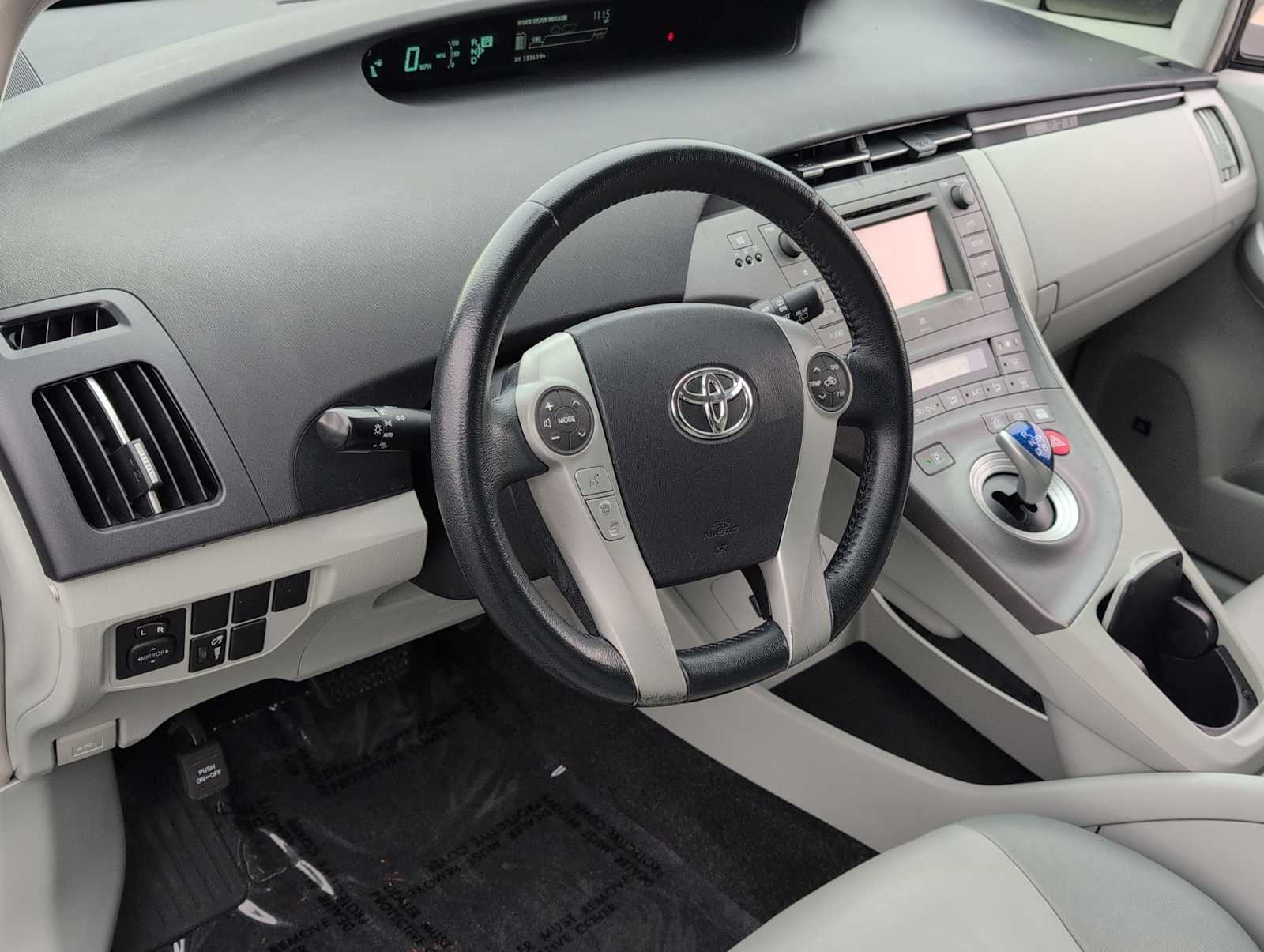 Thumbnail: 2012 Toyota Prius - 10