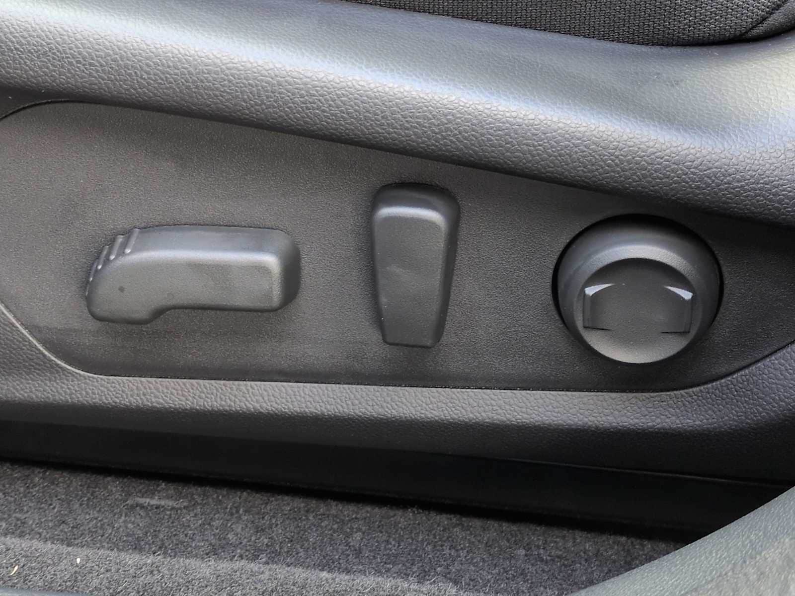 Thumbnail: 2026 Subaru Crosstrek - 18