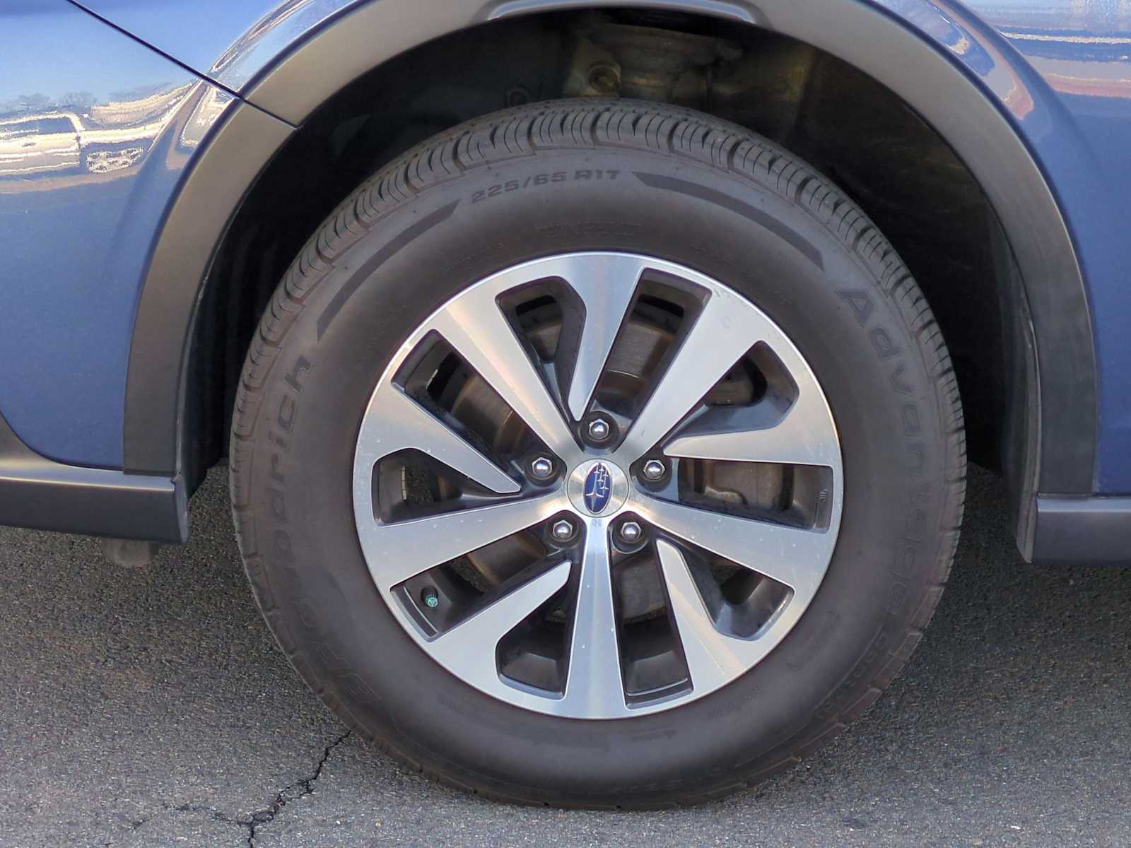 Thumbnail: 2021 Subaru Outback - 14