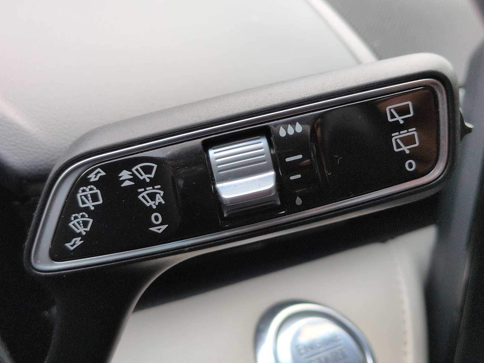 Thumbnail: 2024 Lincoln Nautilus - 25