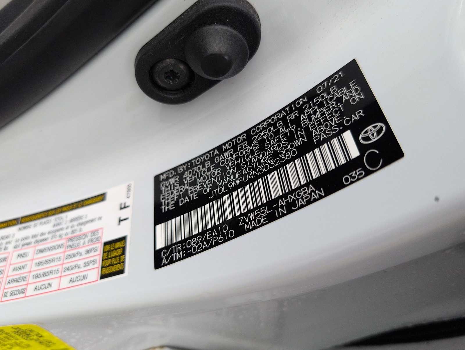 Thumbnail: 2022 Toyota Prius - 30